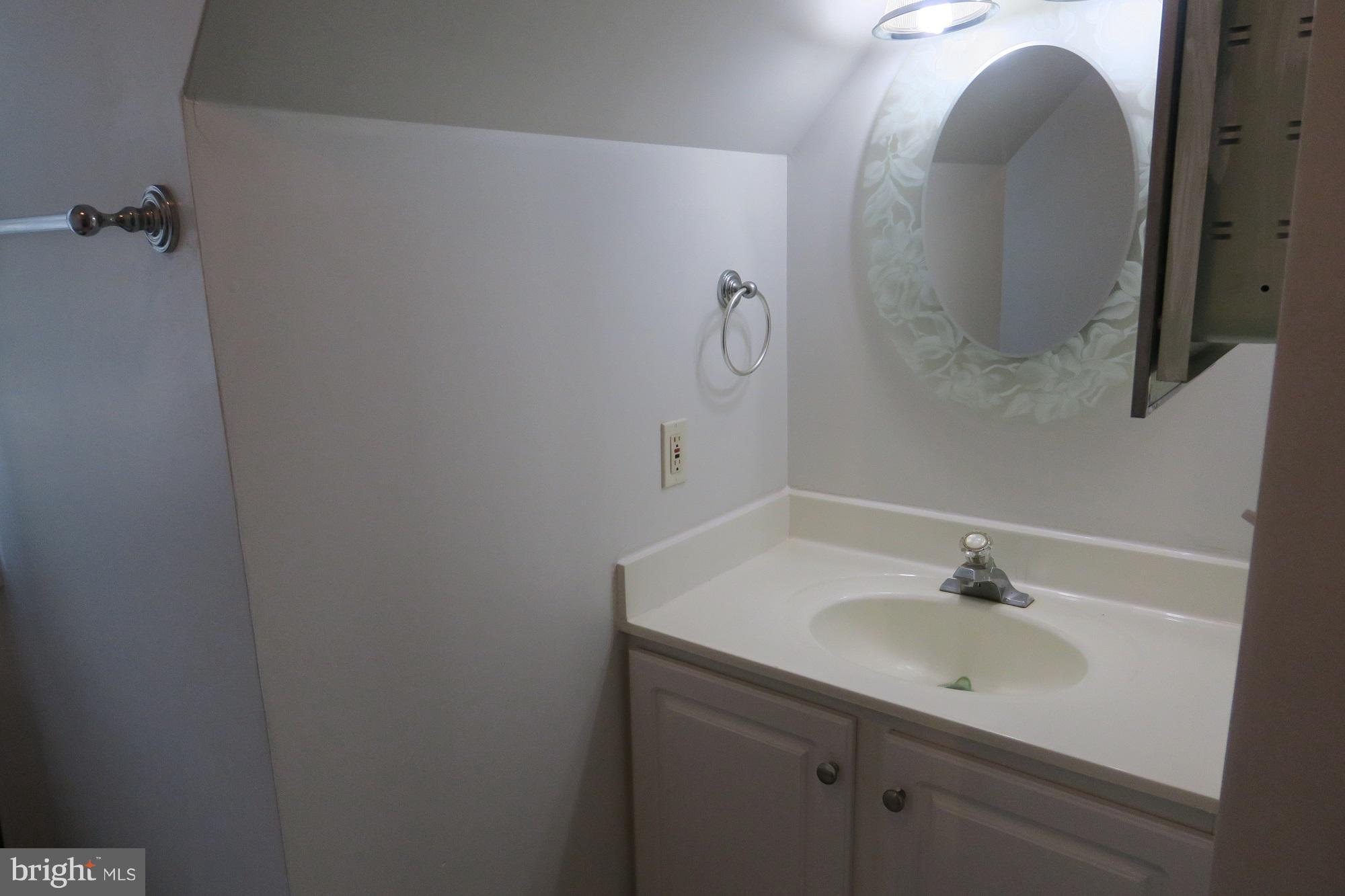 PINE RIDGE - Residential Lease