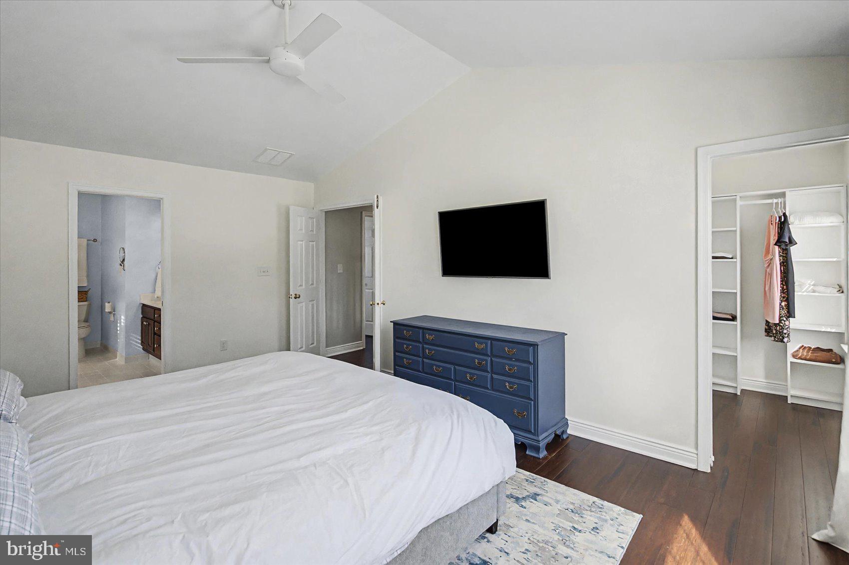 DIAMOND HILLS - Residential