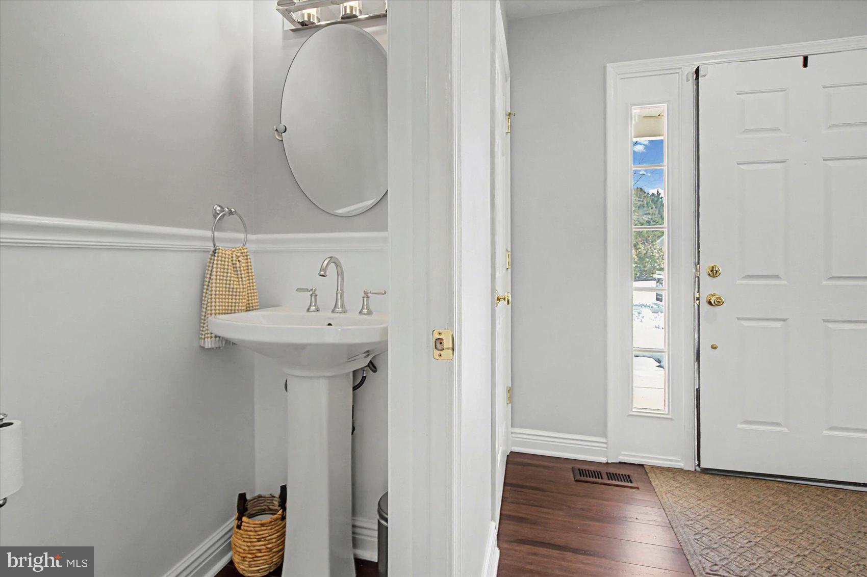 DIAMOND HILLS - Residential