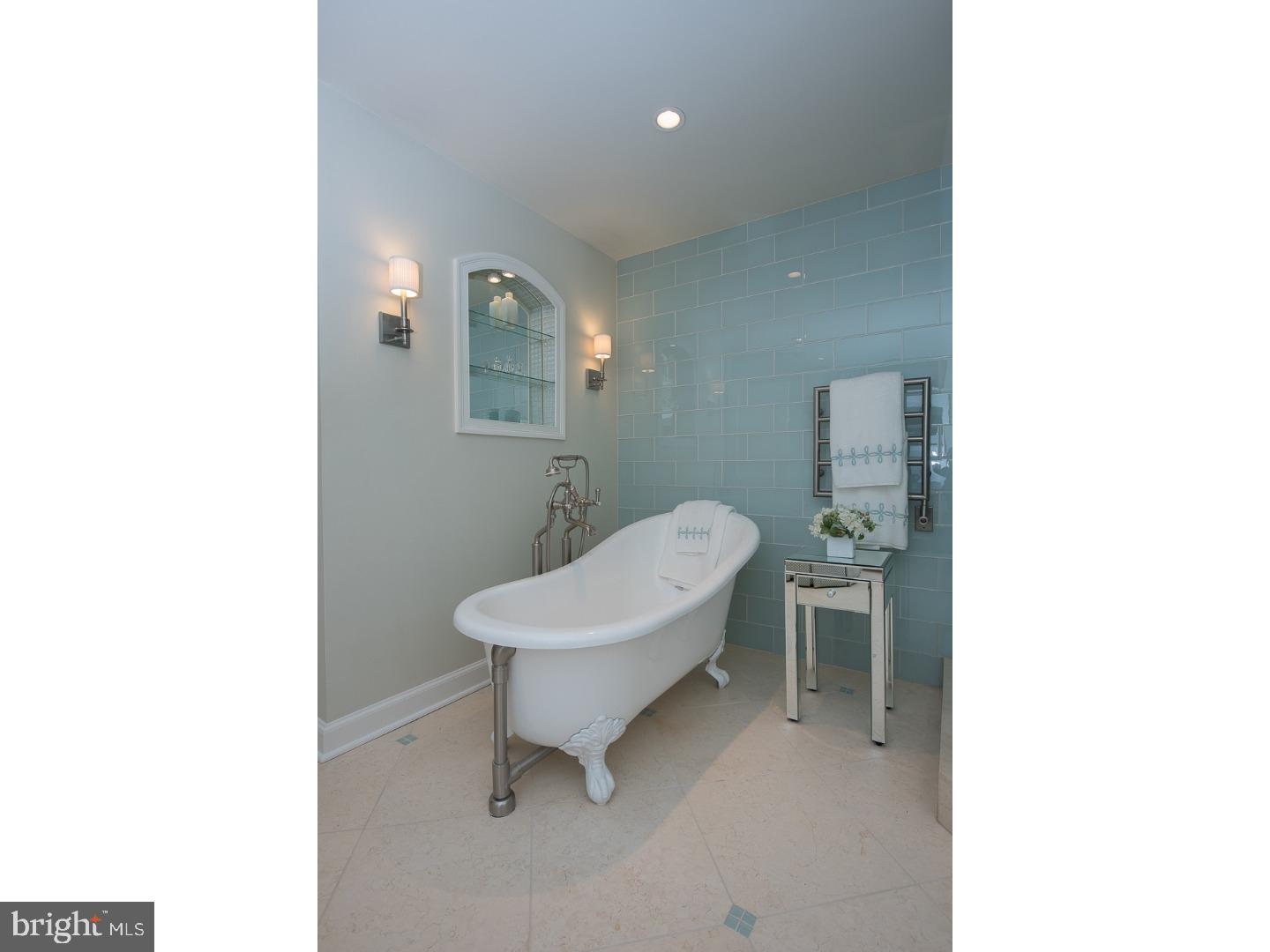 BRYN MAWR - Residential