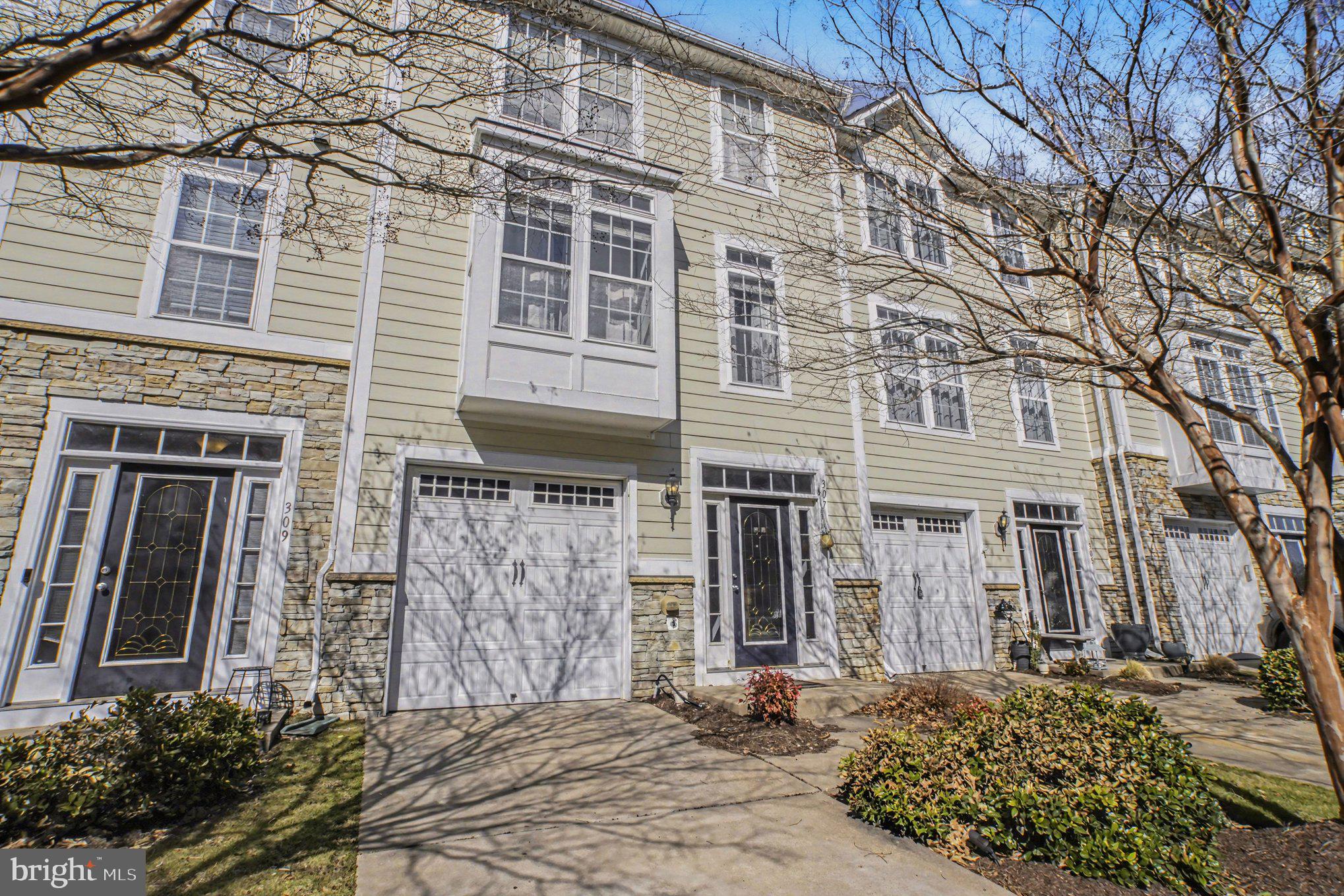 MONROE POINT - Residential