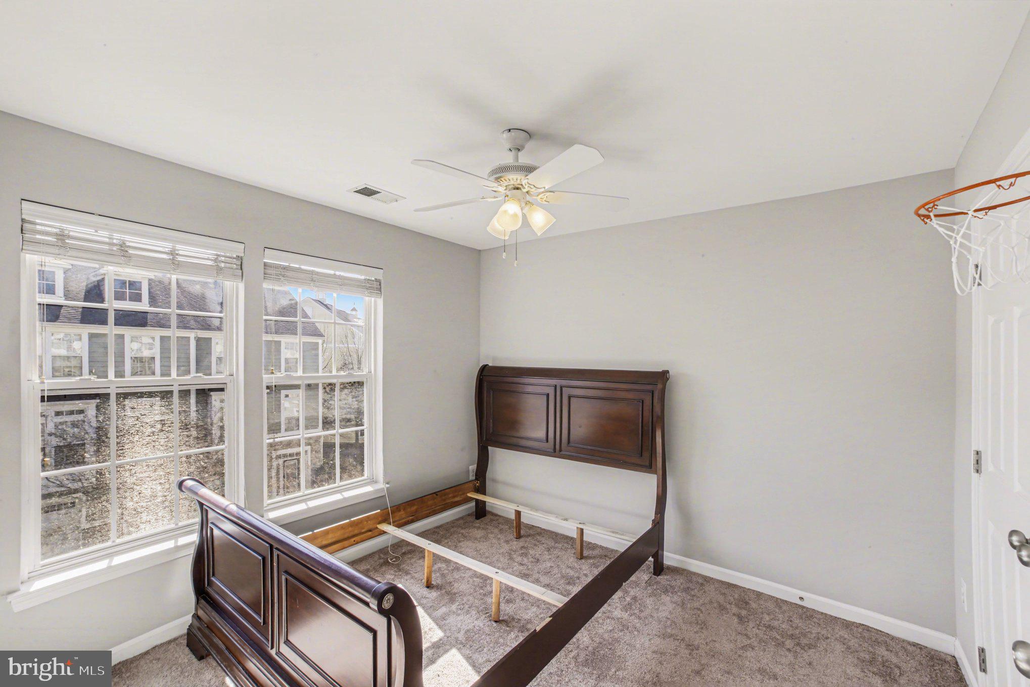 MONROE POINT - Residential