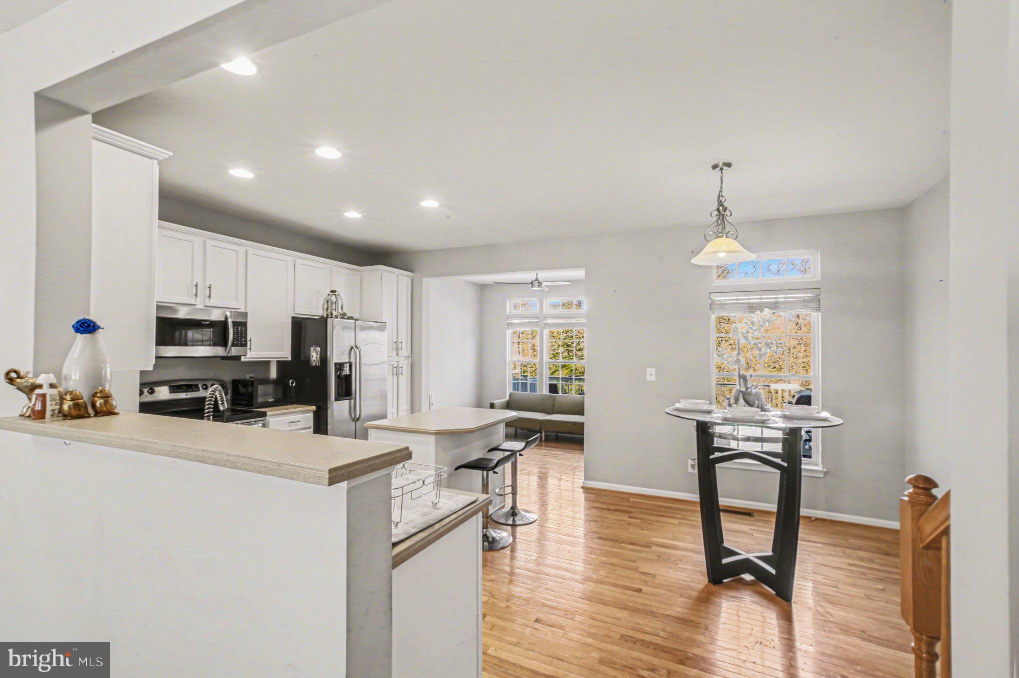 MONROE POINT - Residential