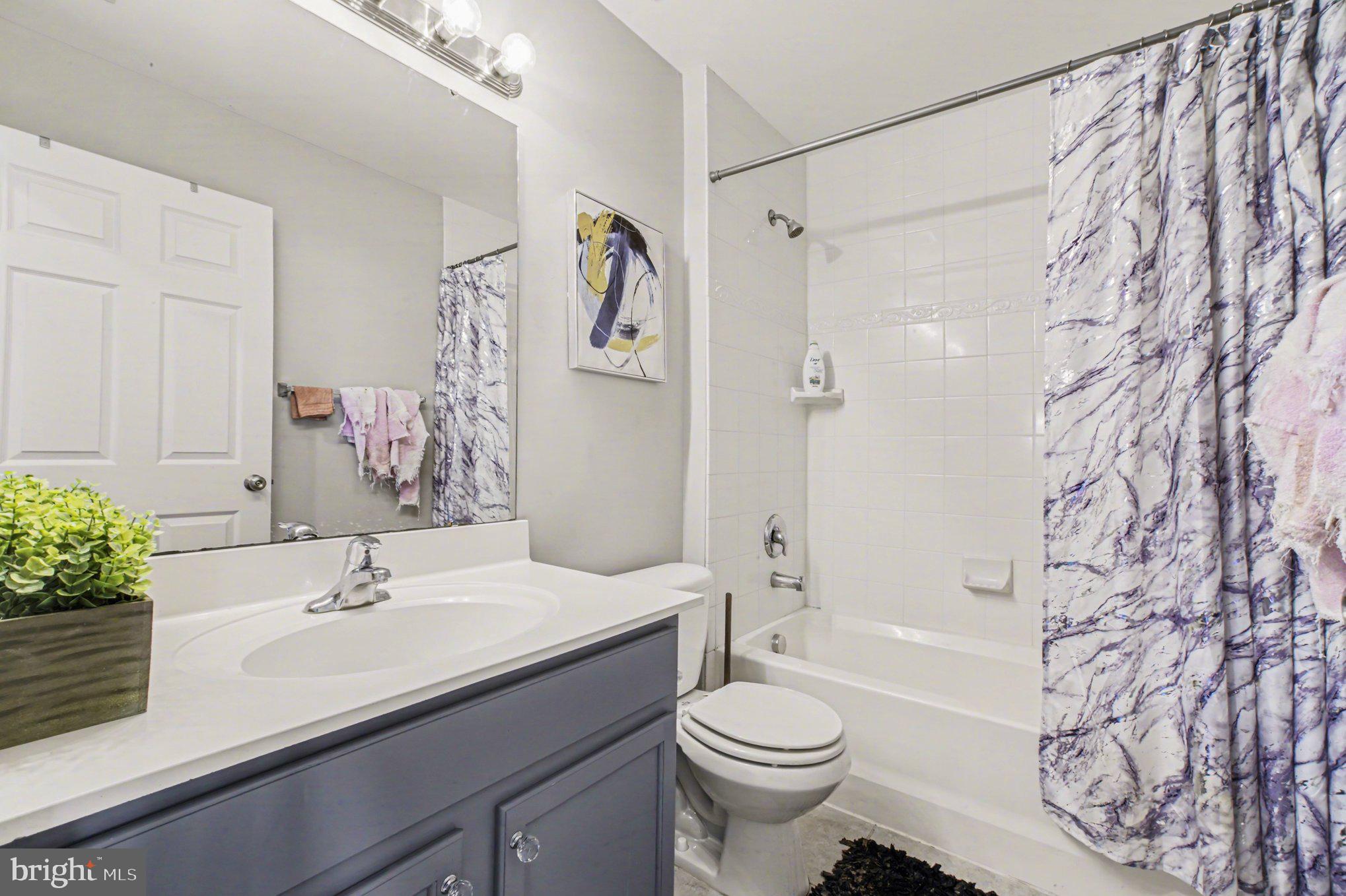 MONROE POINT - Residential