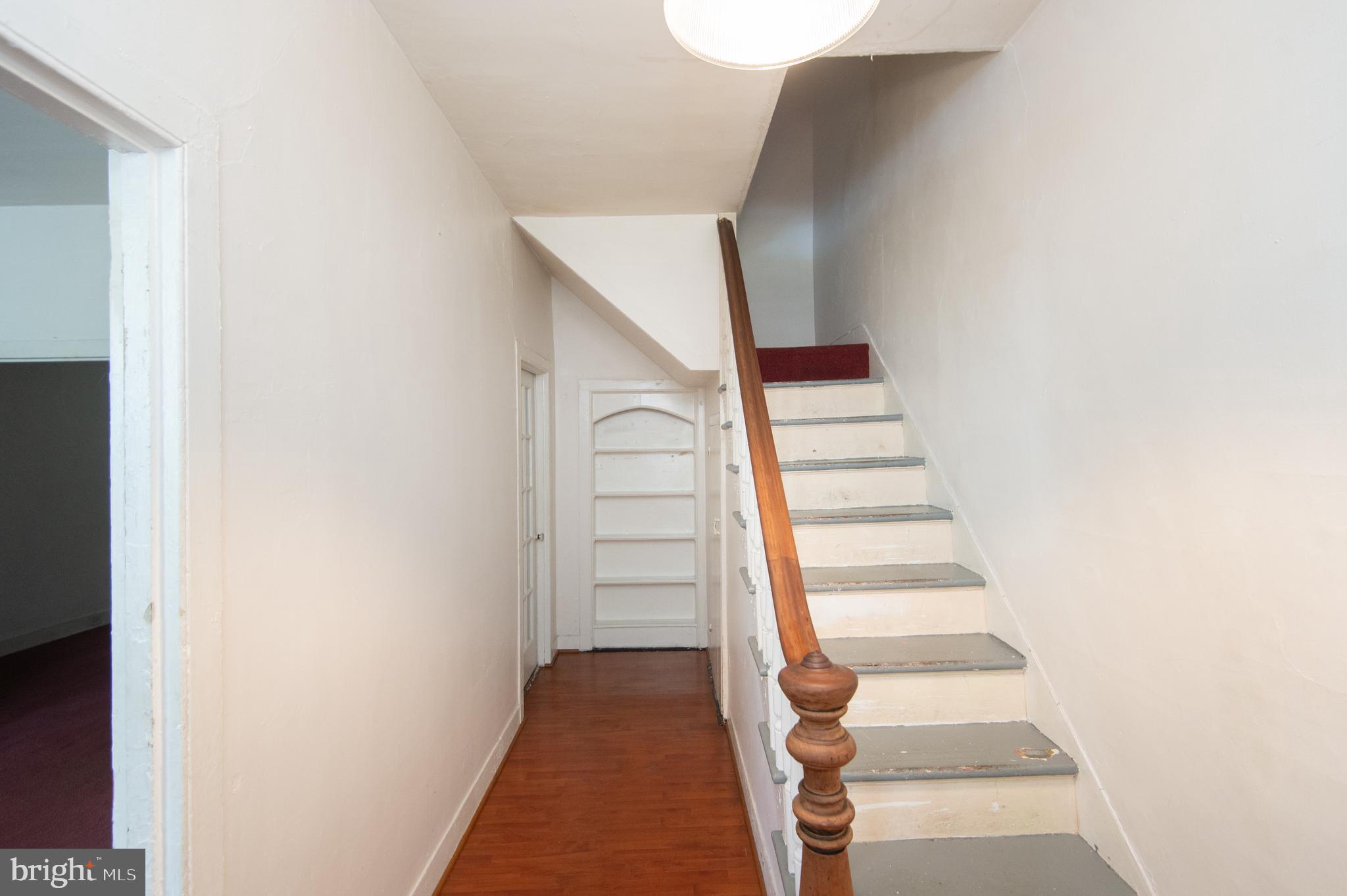 309 MUIR STREET