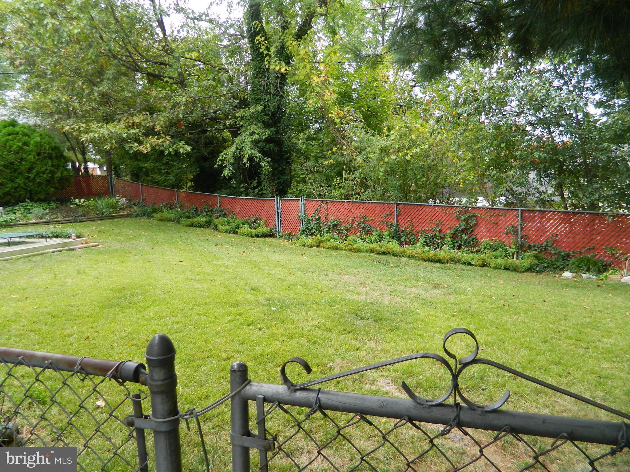 HILLSIDE ACRES - Residential Lease