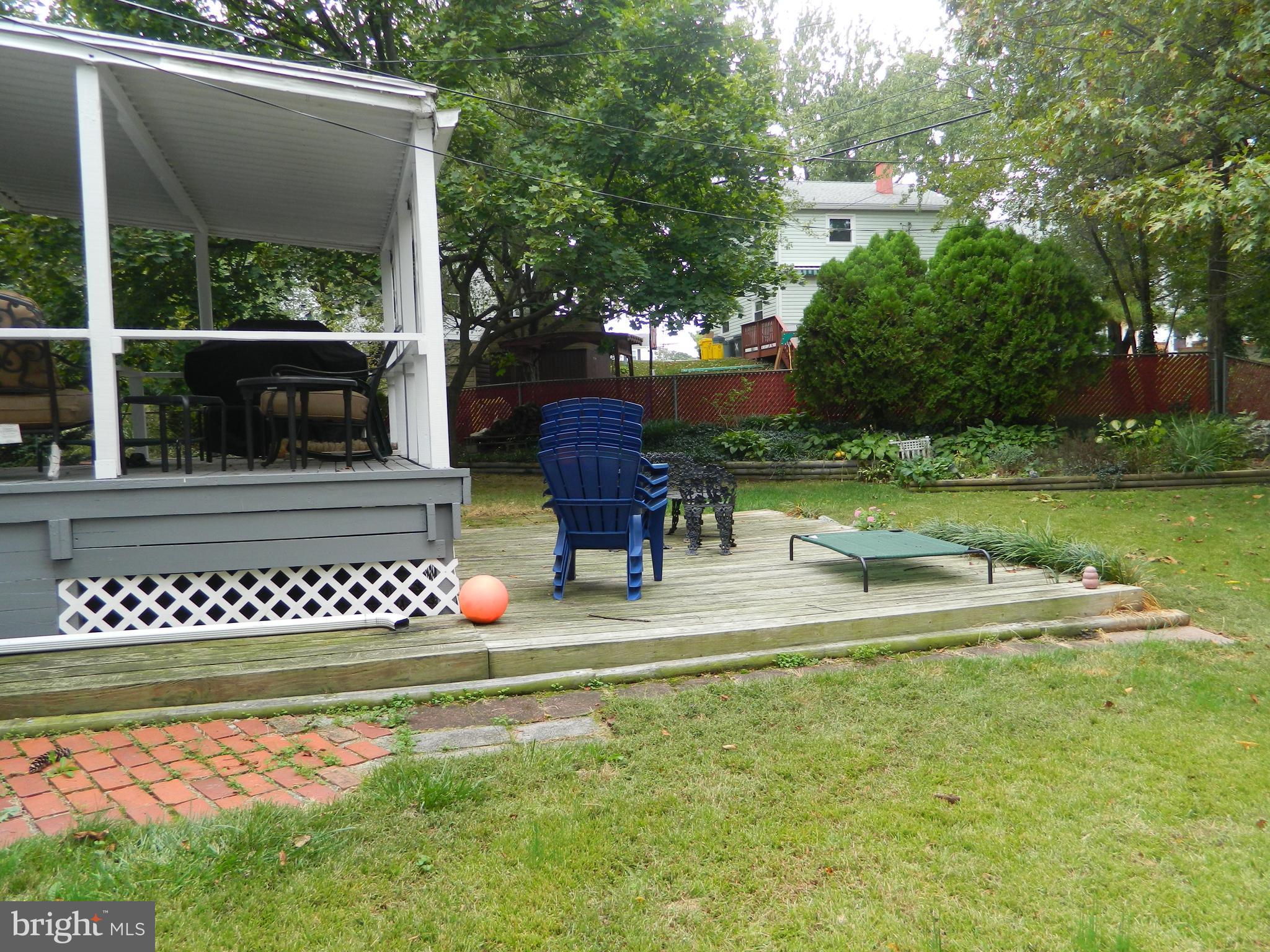 HILLSIDE ACRES - Residential Lease