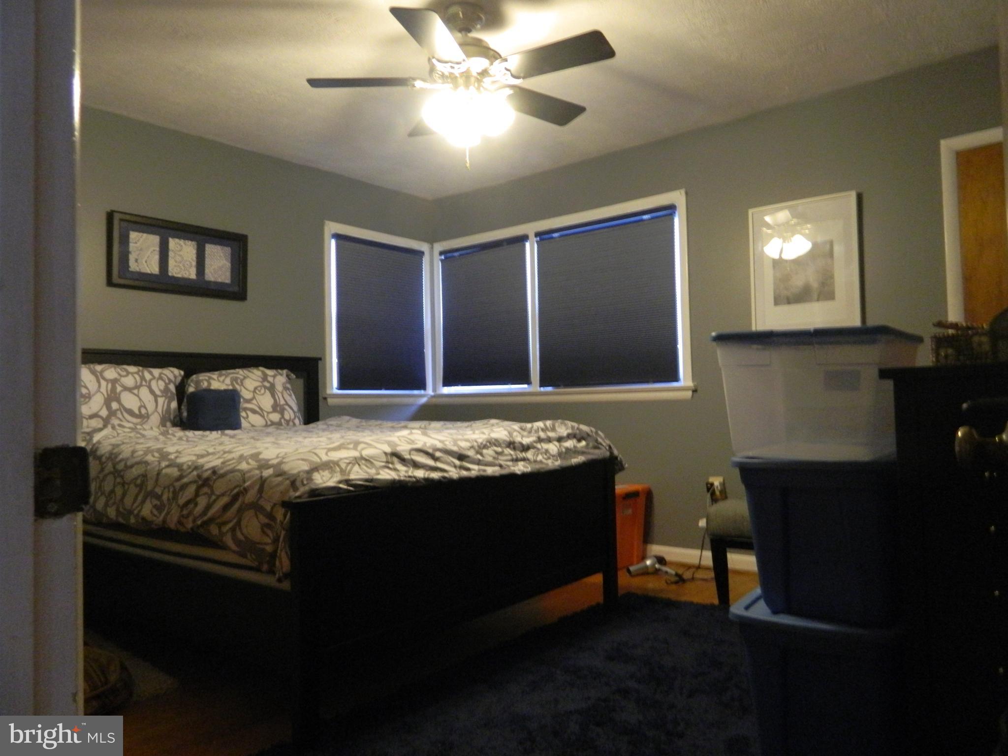 HILLSIDE ACRES - Residential Lease