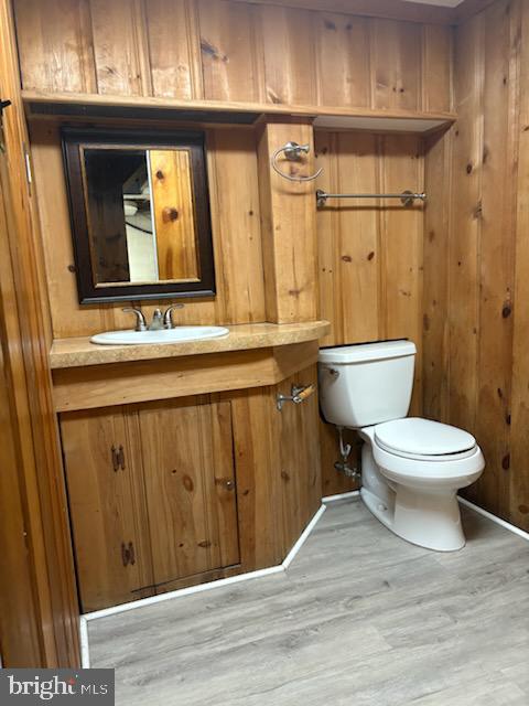 HILLSIDE ACRES - Residential Lease