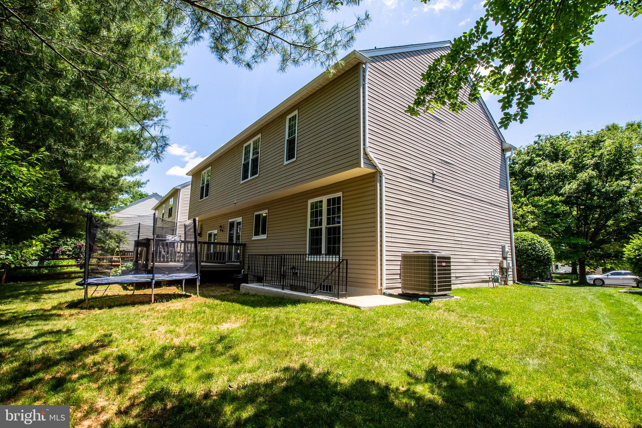 VILLAGE OF CLOPPERS MILL - Residential