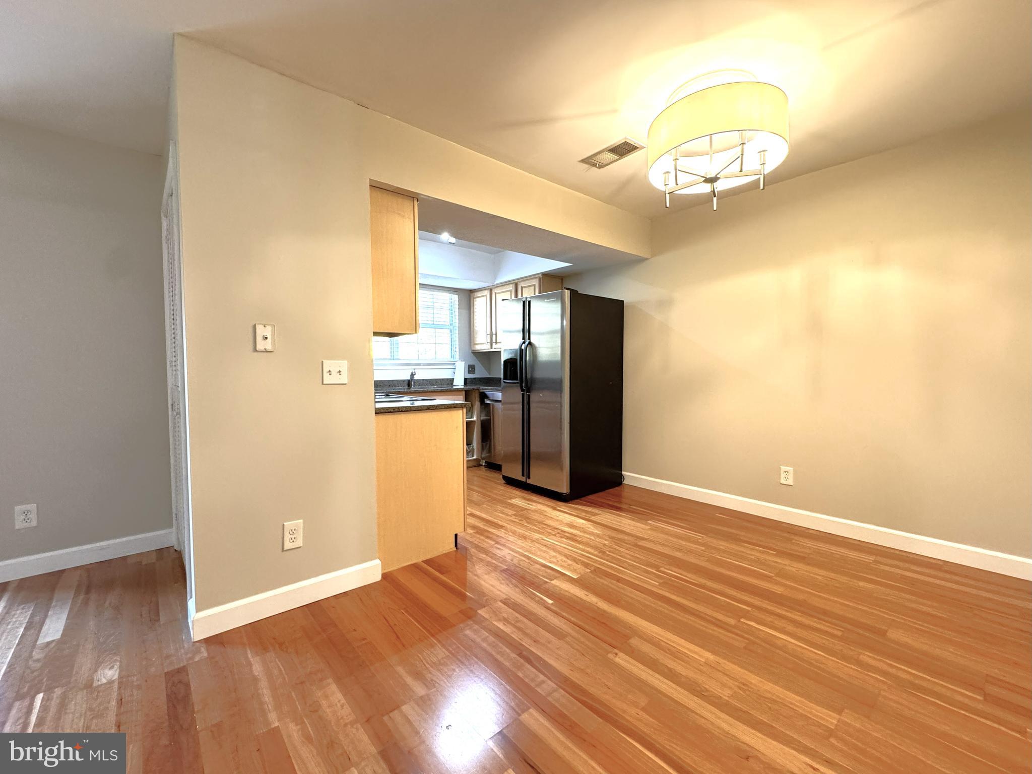 HEIGHTS AT PENDERBROOK - Residential Lease