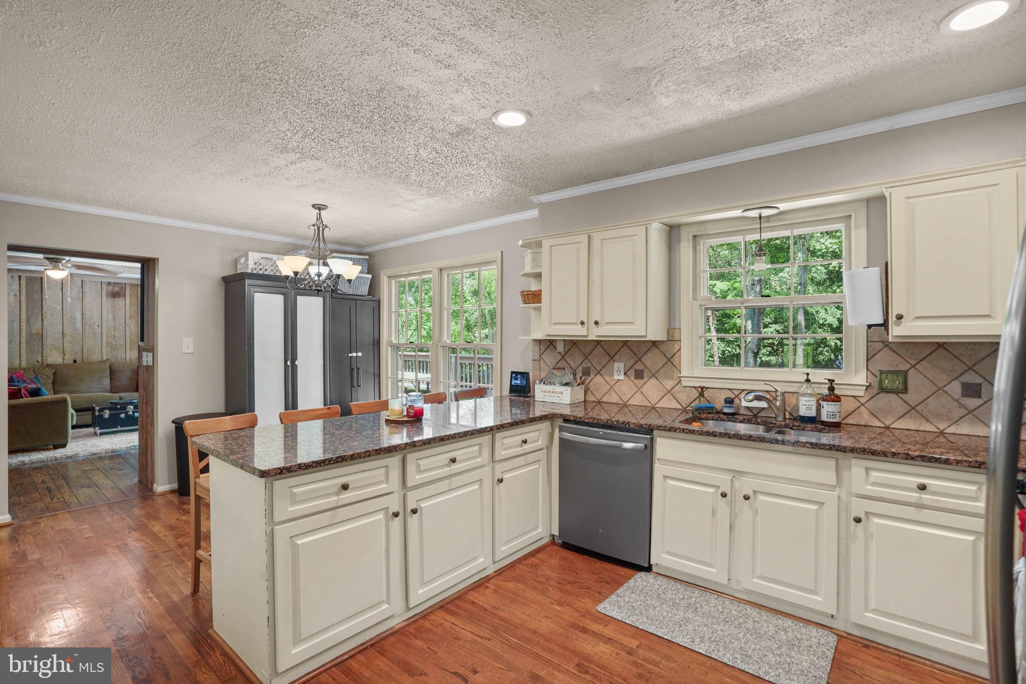 GOSHEN HUNT HILLS - Residential Lease