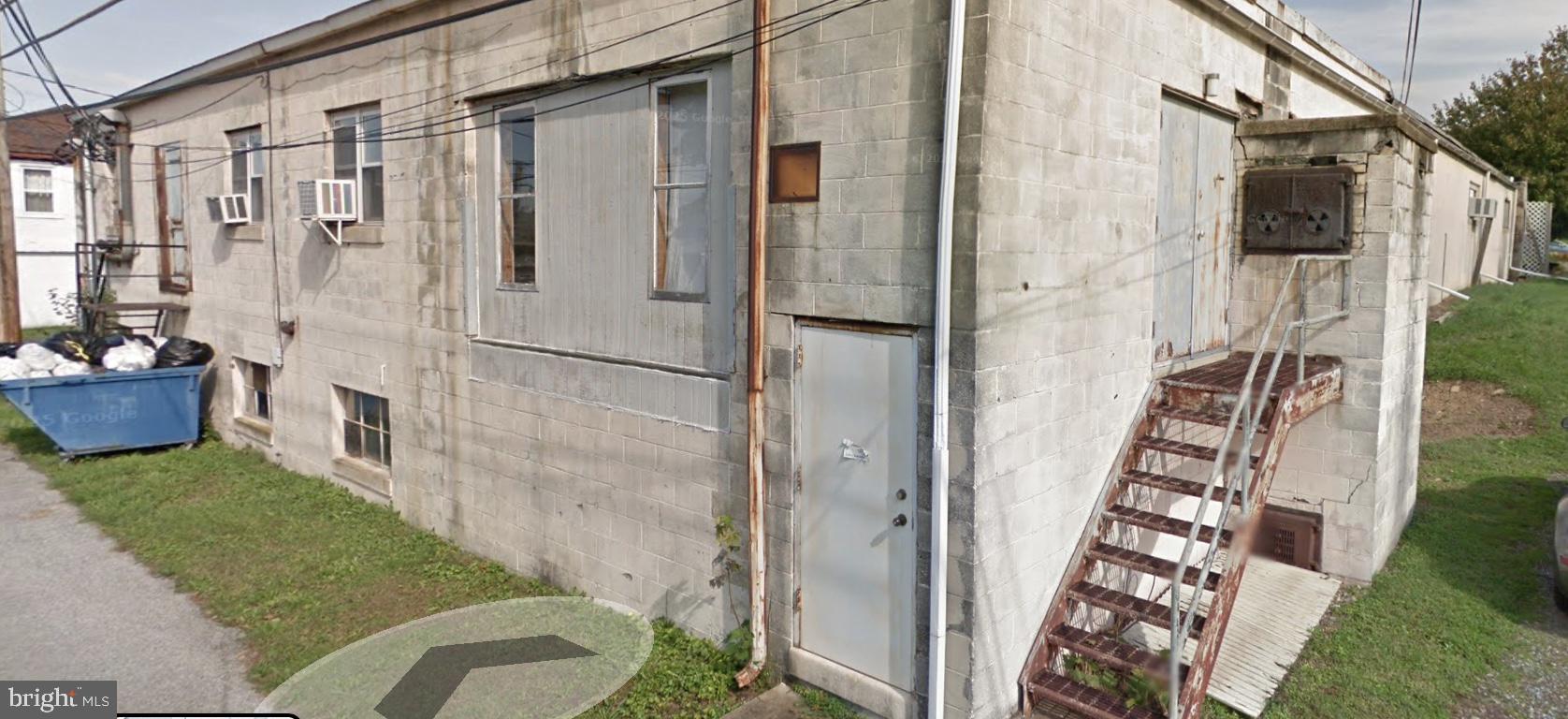 4432-4434 KUTZTOWN ROAD