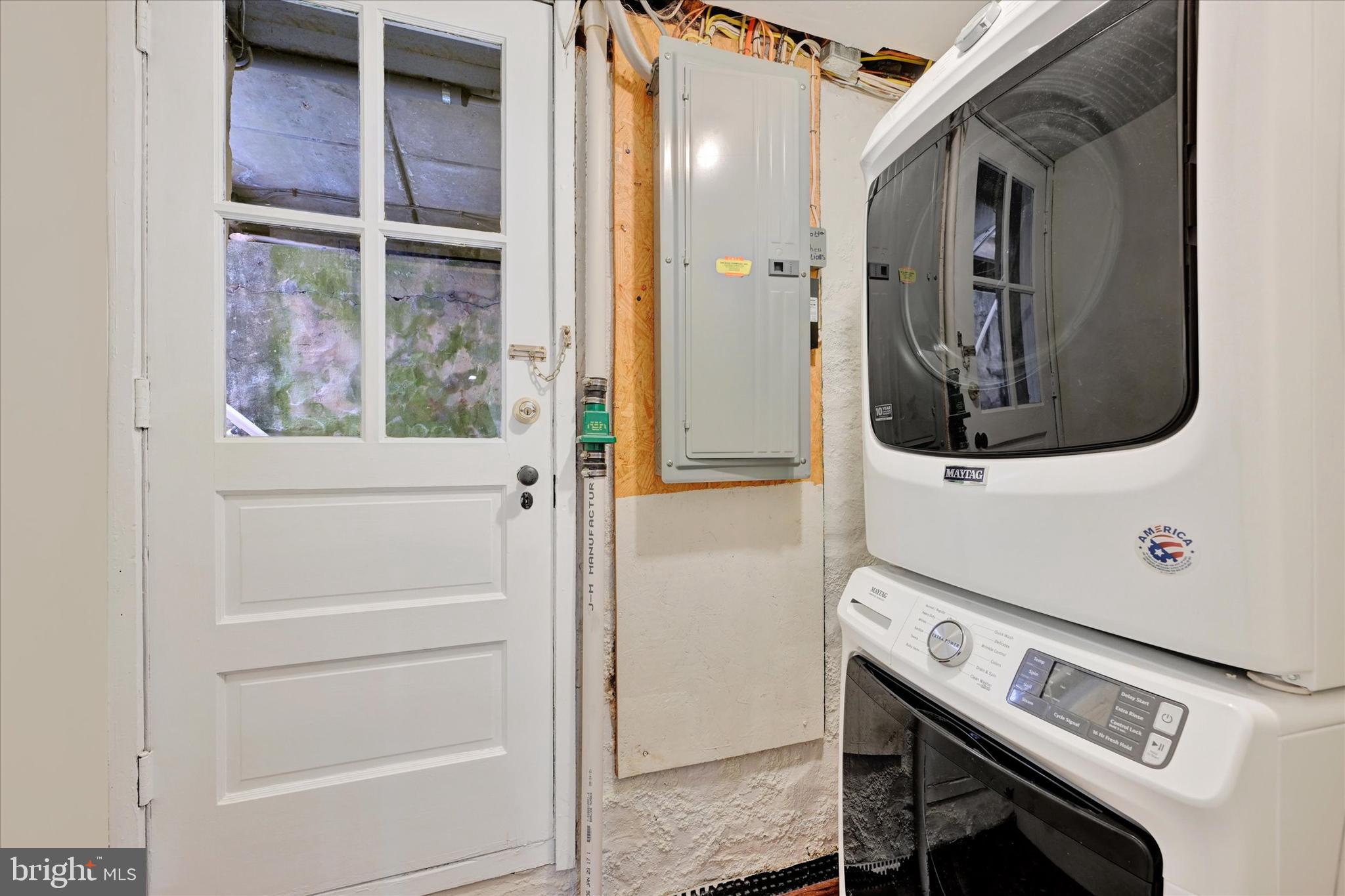 RODGERS FORGE - Residential Lease