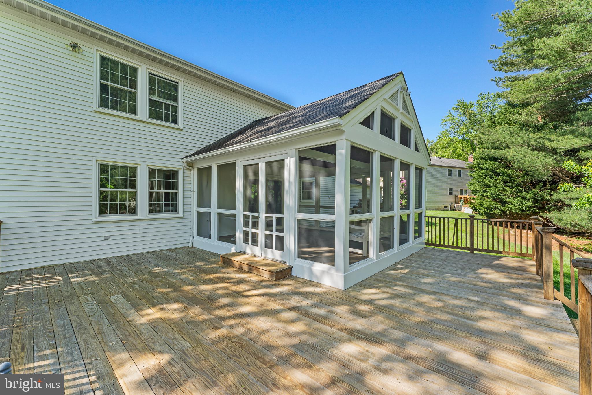 LANDFARE - Residential