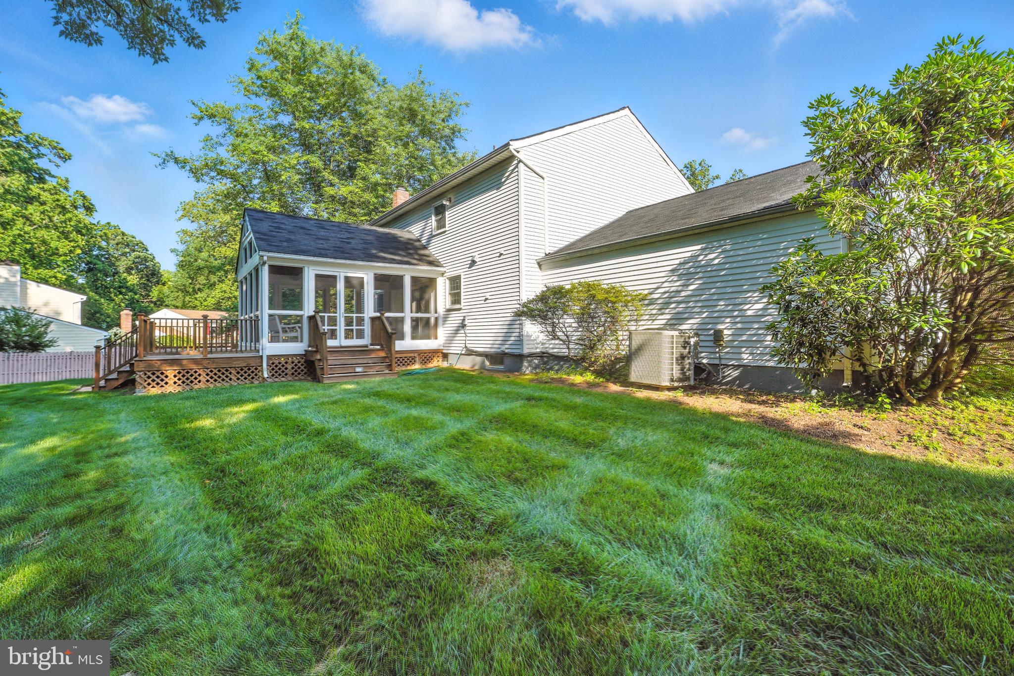 LANDFARE - Residential