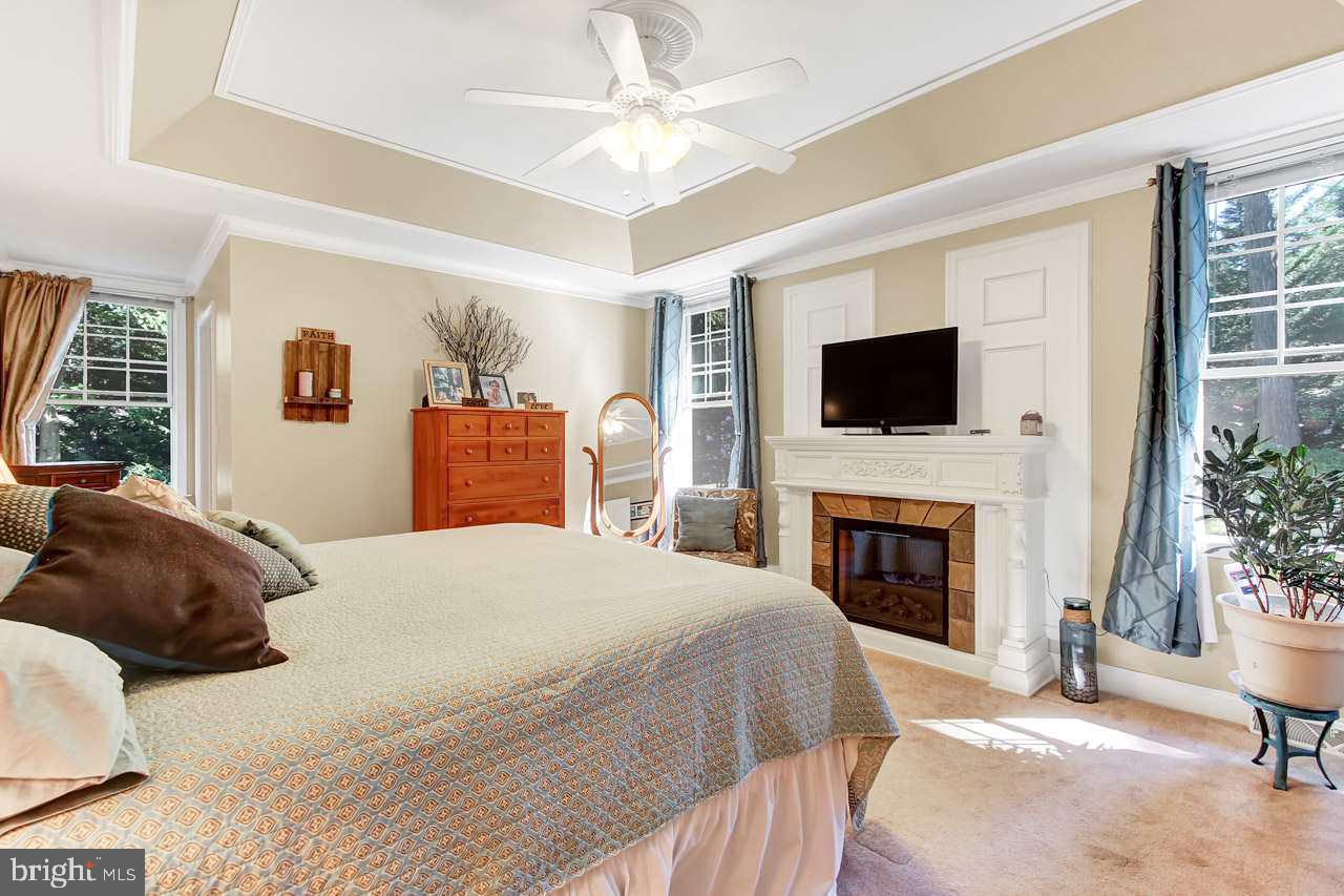 WOODLAND HEIGHTS - Residential