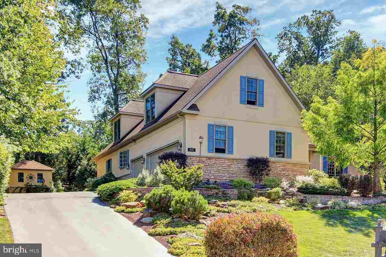 WOODLAND HEIGHTS - Residential