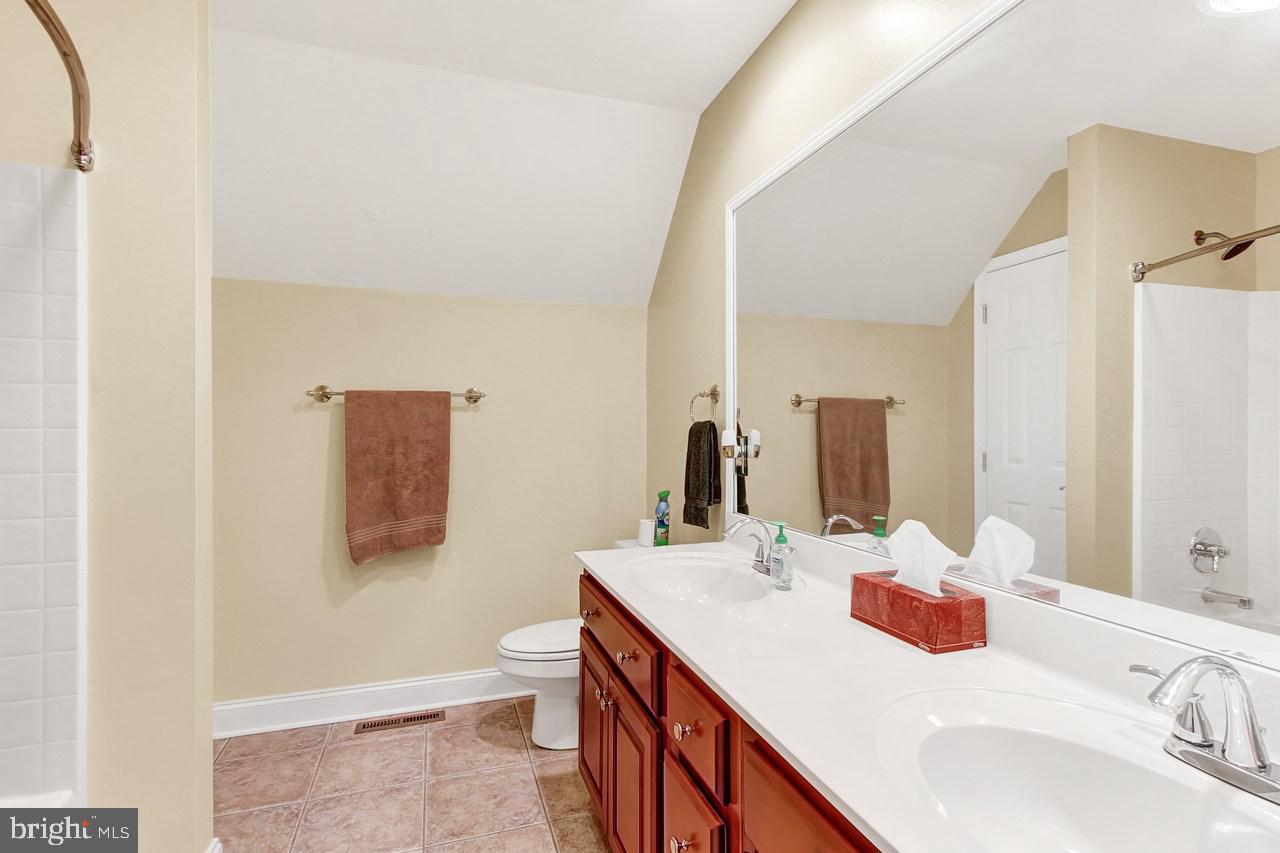 WOODLAND HEIGHTS - Residential