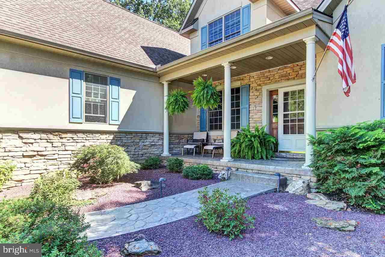 WOODLAND HEIGHTS - Residential