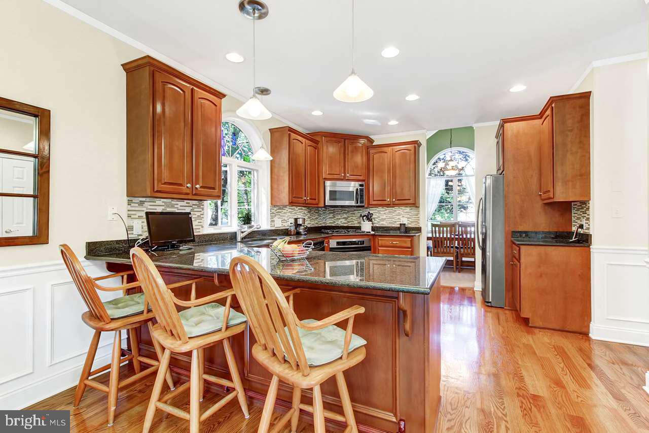 WOODLAND HEIGHTS - Residential