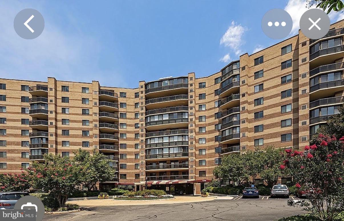 8350 GREENSBORO DRIVE 424