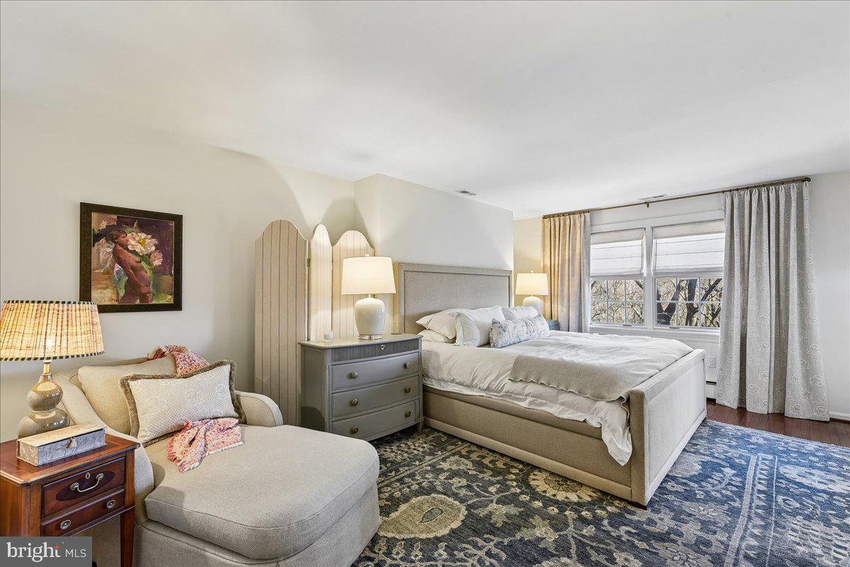 THORNTON WOOD - Residential