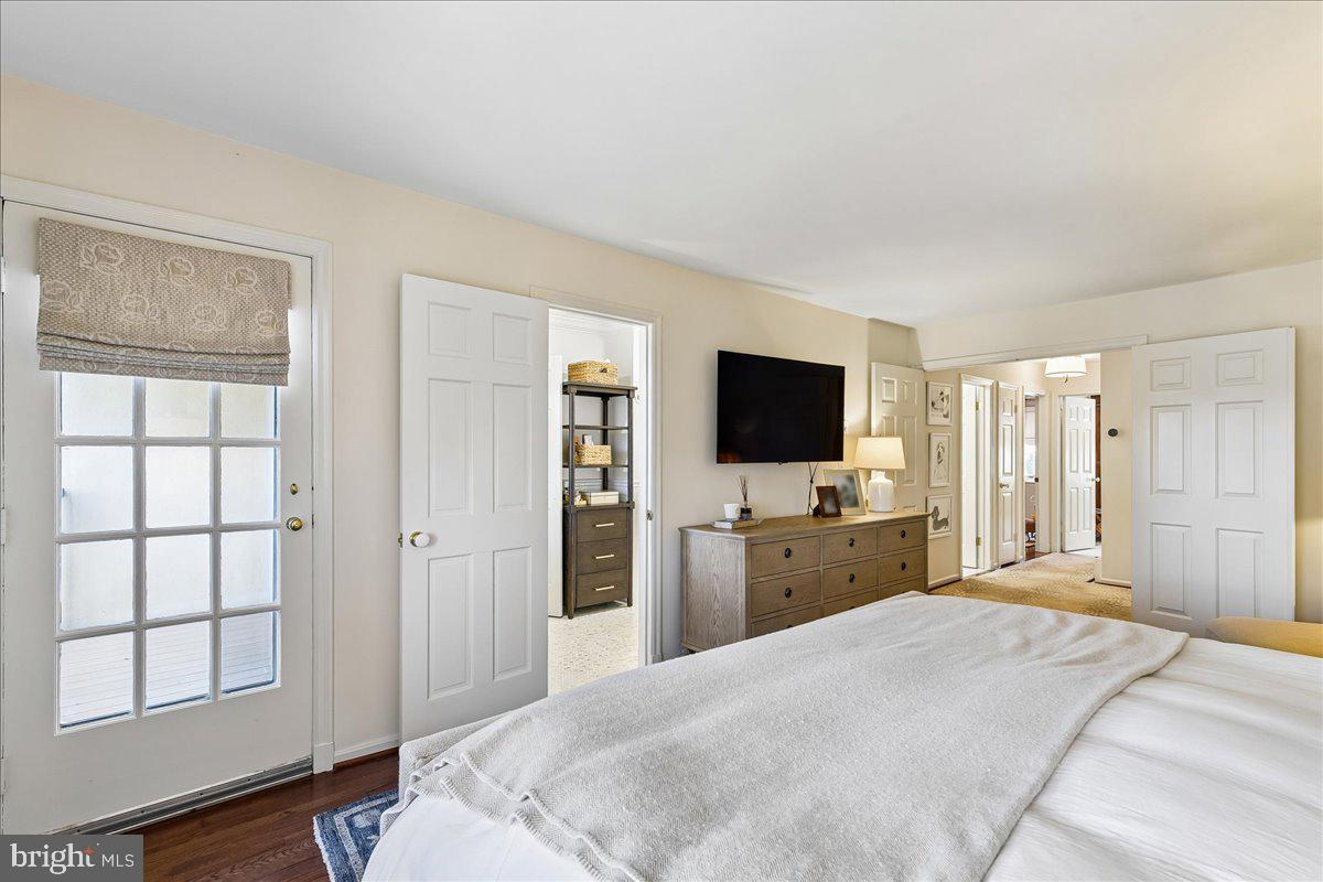 THORNTON WOOD - Residential