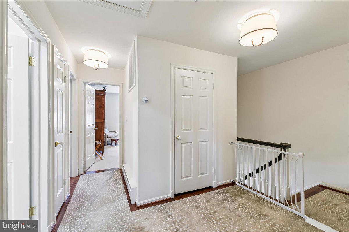 THORNTON WOOD - Residential