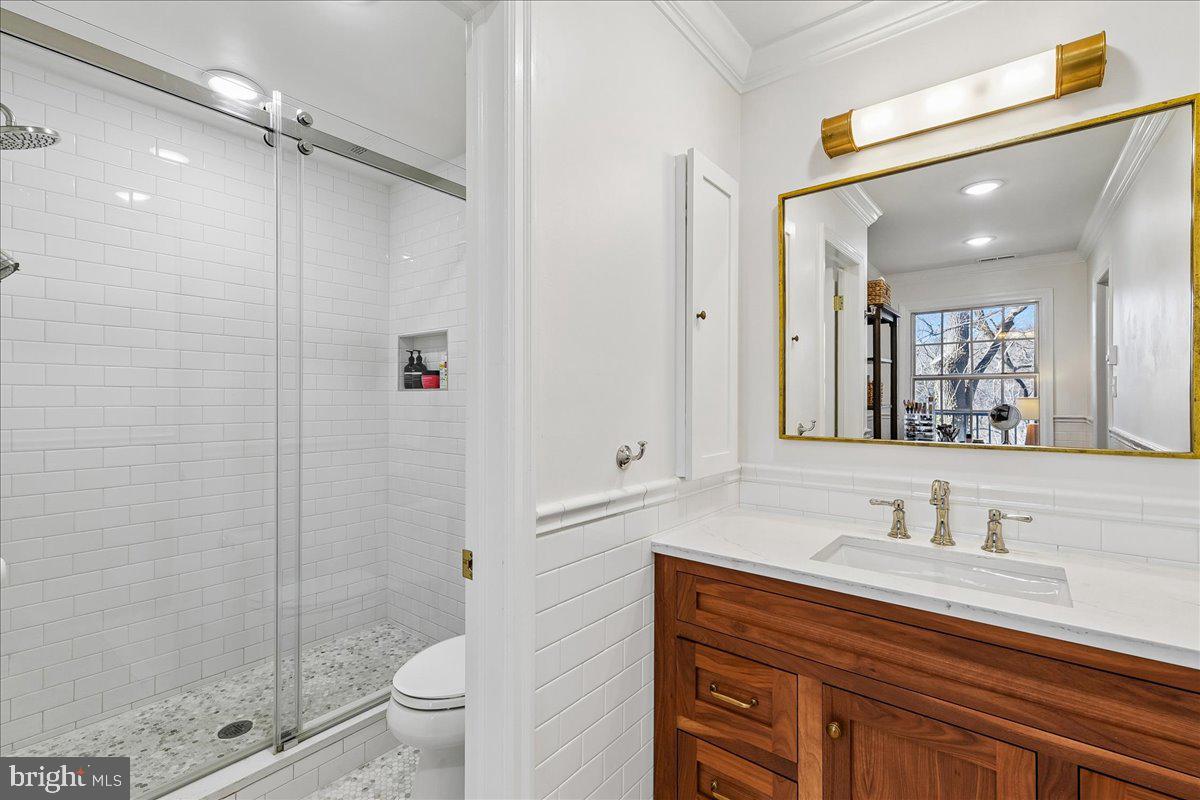 THORNTON WOOD - Residential