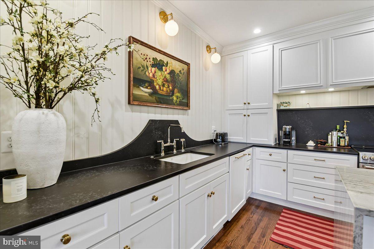 THORNTON WOOD - Residential