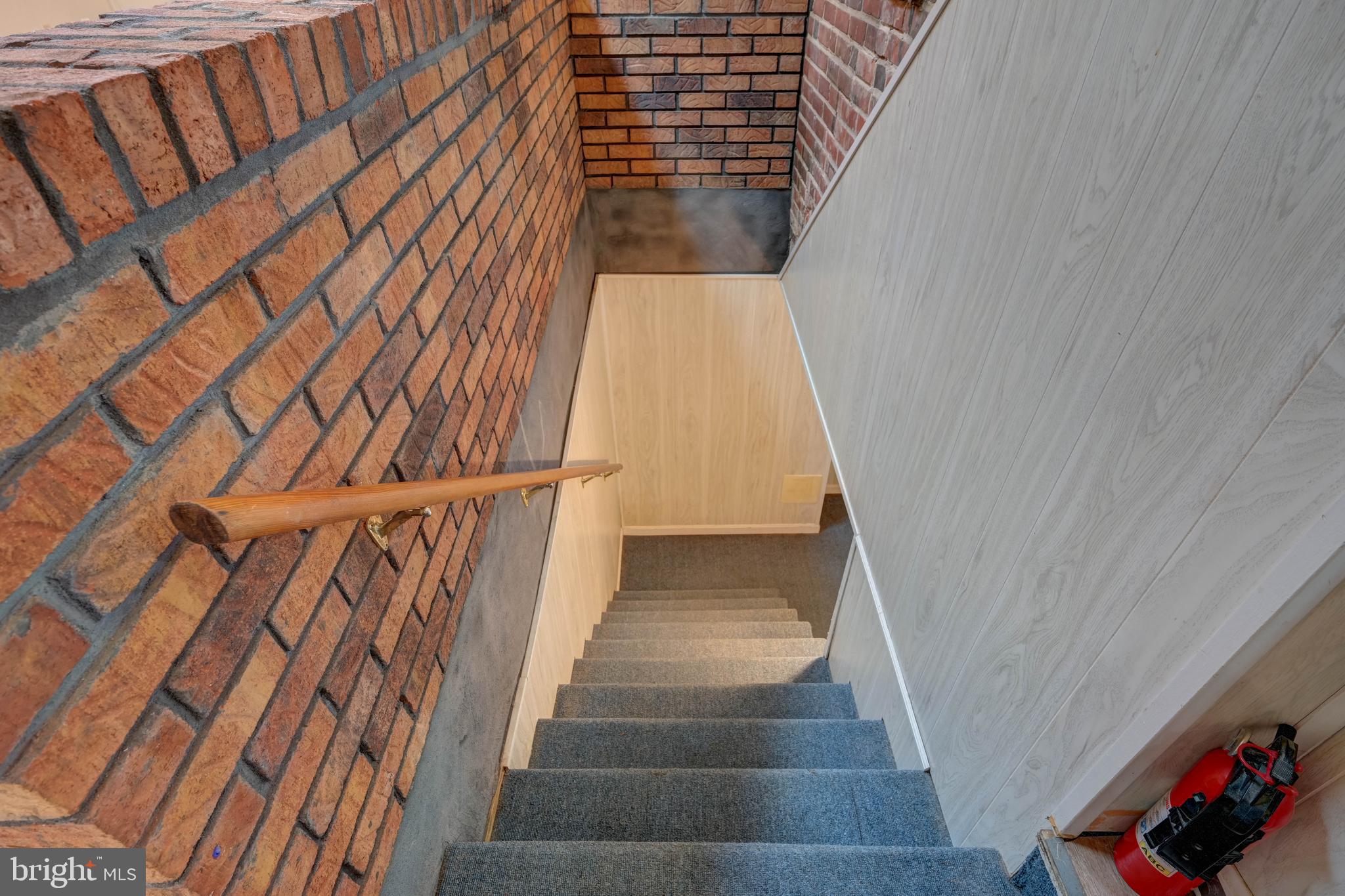 OVERLEA MANOR - Residential