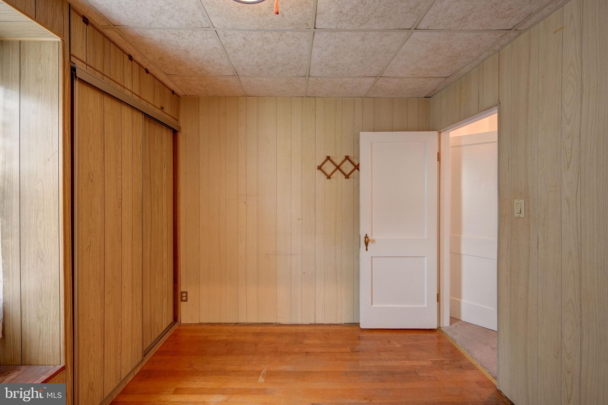 OVERLEA MANOR - Residential