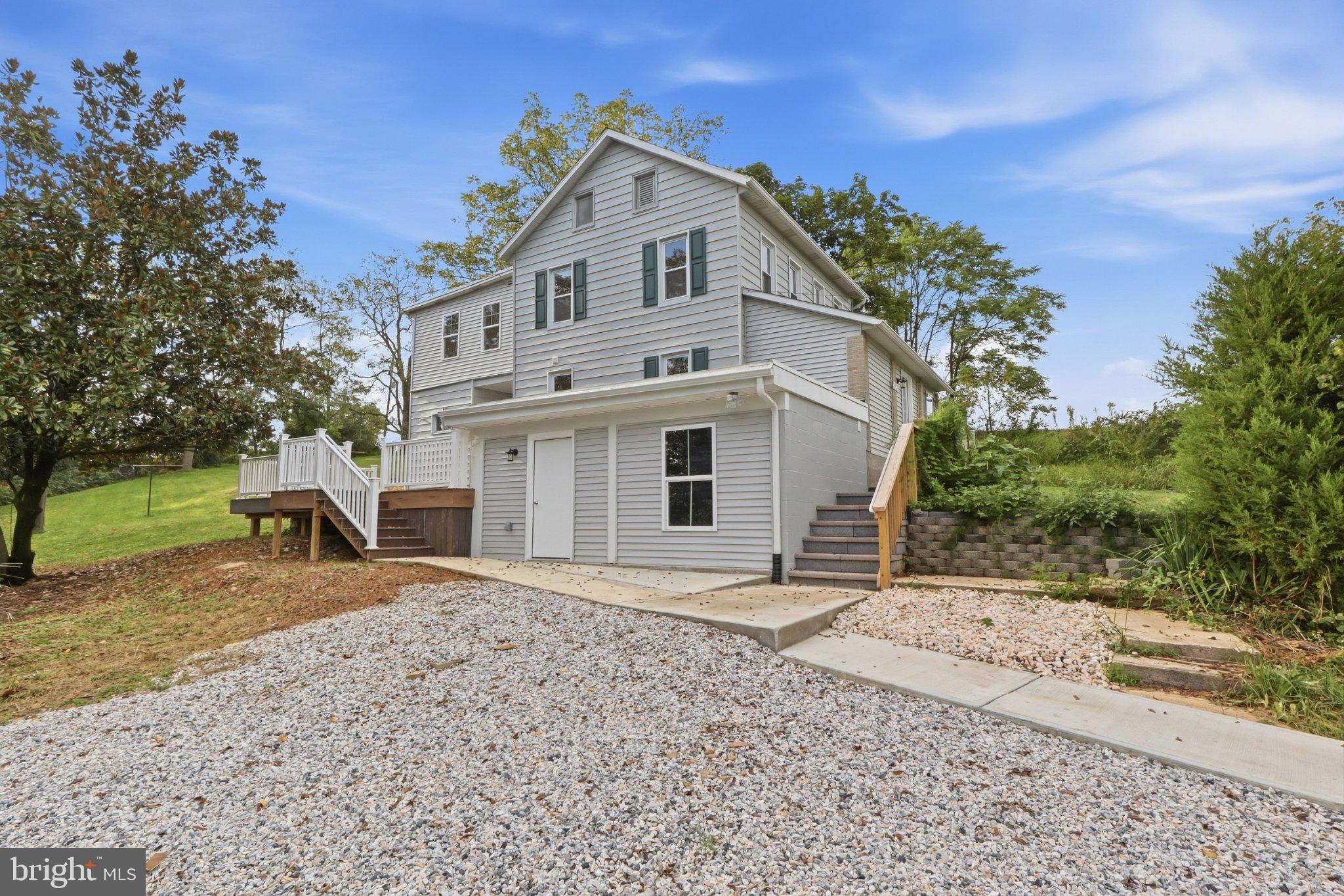 1525 WOODBERRY ROAD