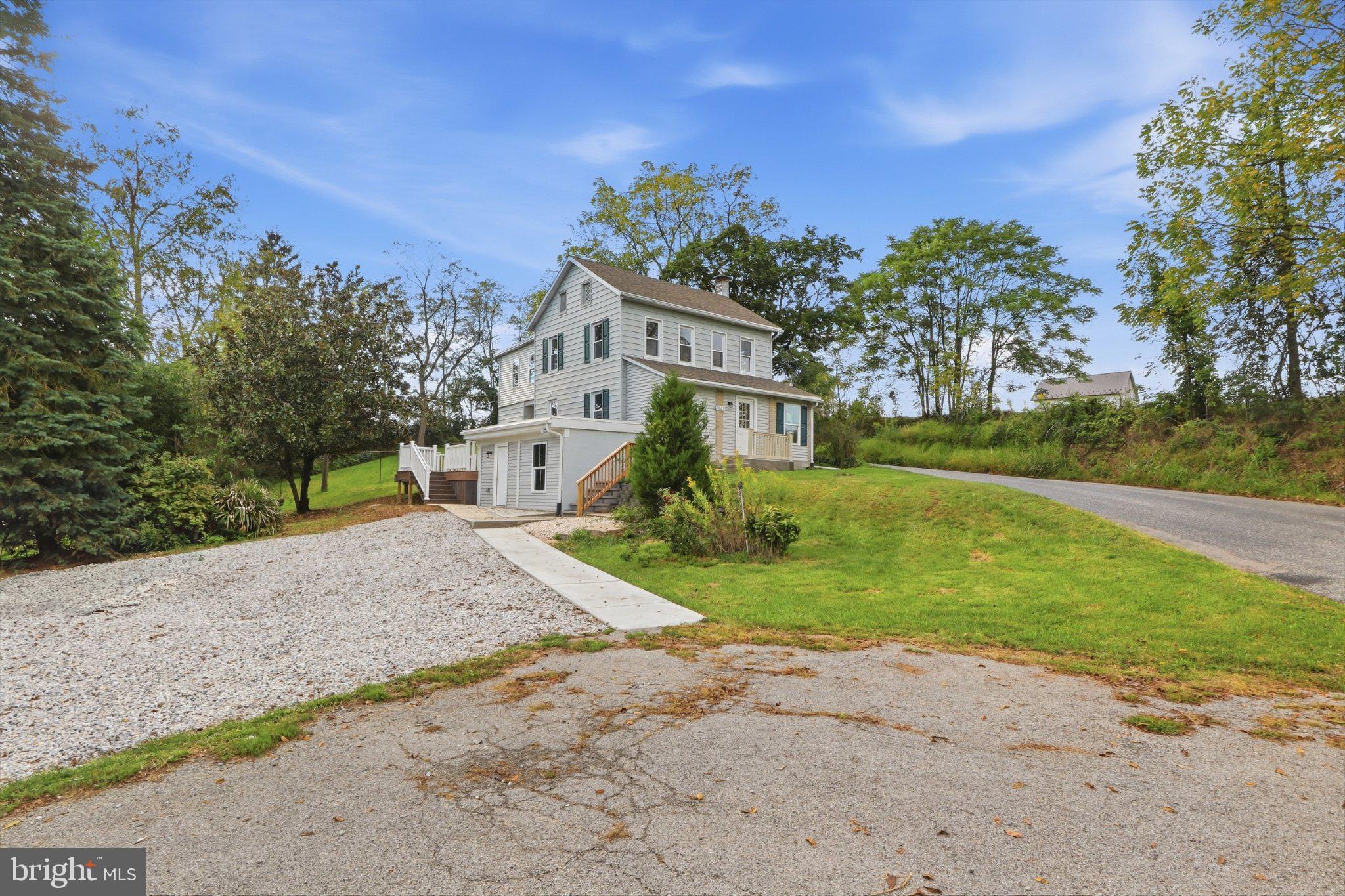1525 WOODBERRY ROAD