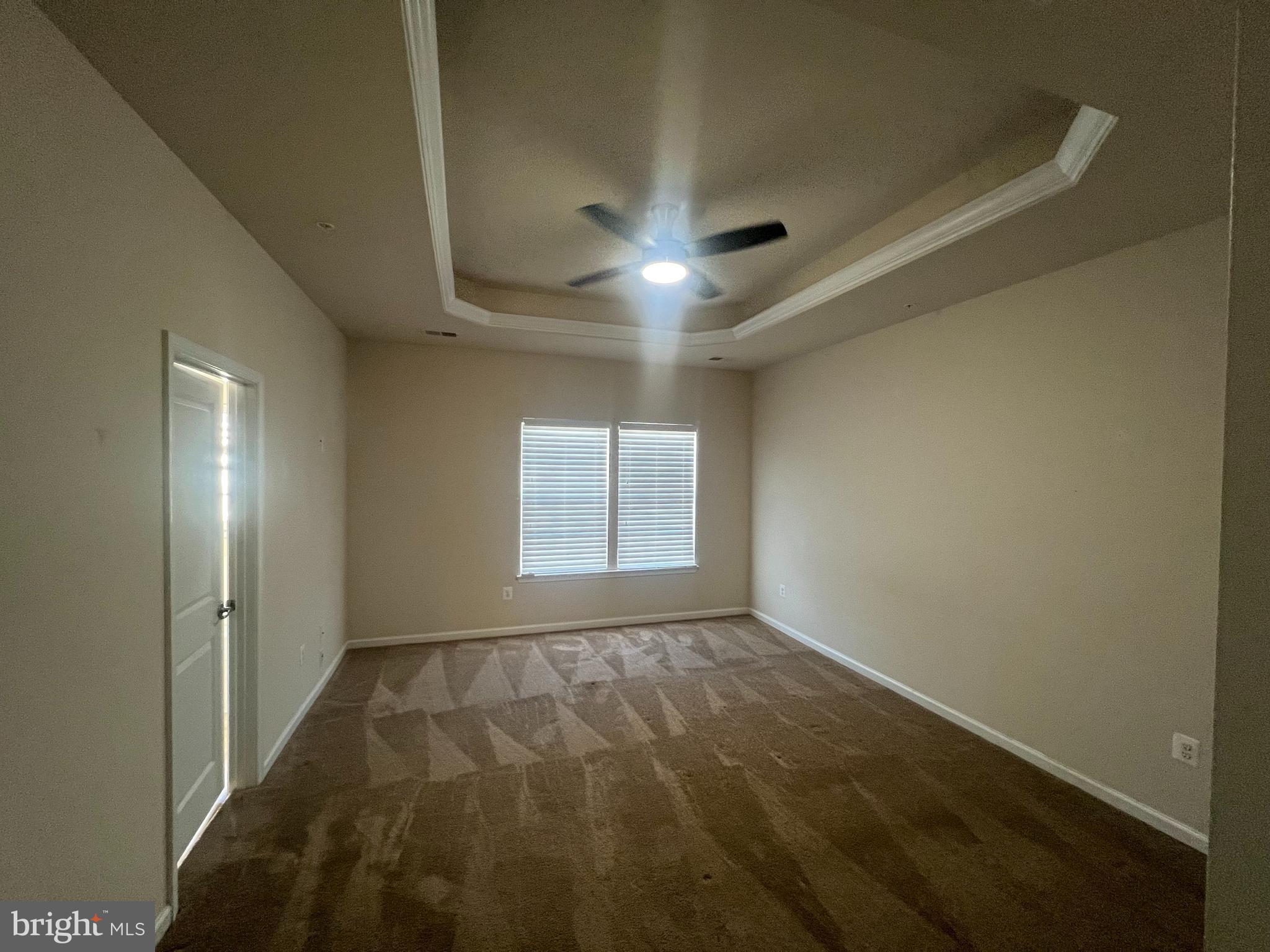 ESPLANADE AT RED RUN - Residential Lease