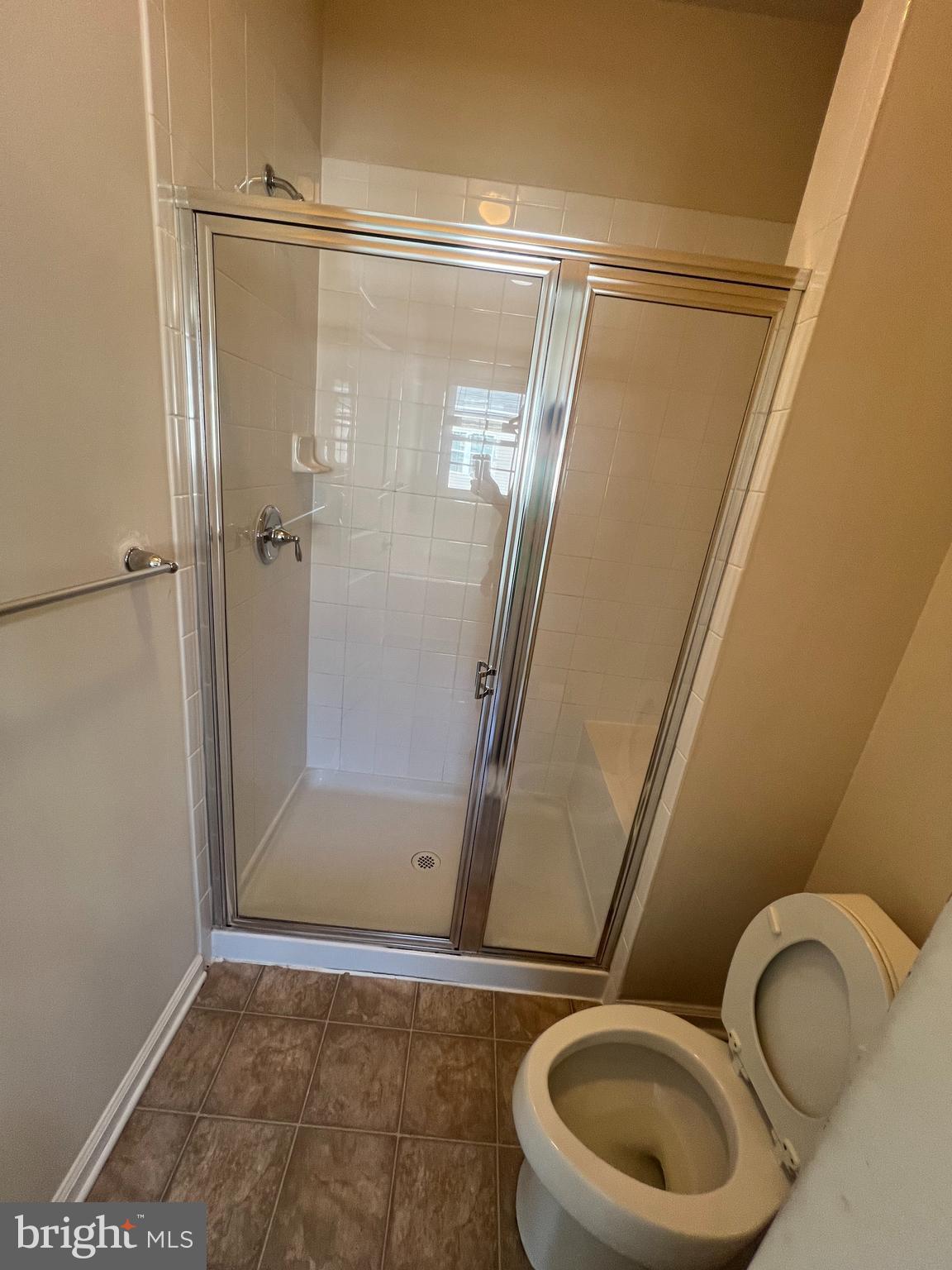 ESPLANADE AT RED RUN - Residential Lease