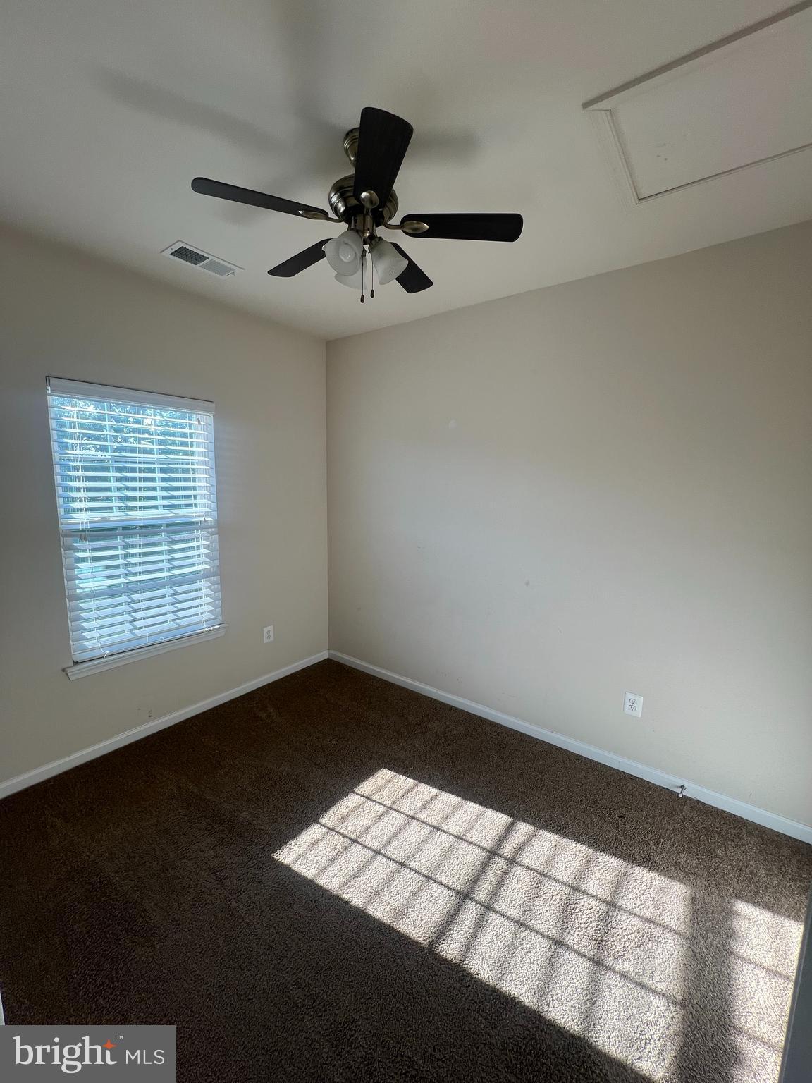 ESPLANADE AT RED RUN - Residential Lease