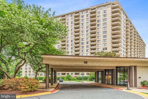 Condo For Sale - 5225 Pooks Hill Road #519N<br/> BETHESDA, MD 20814