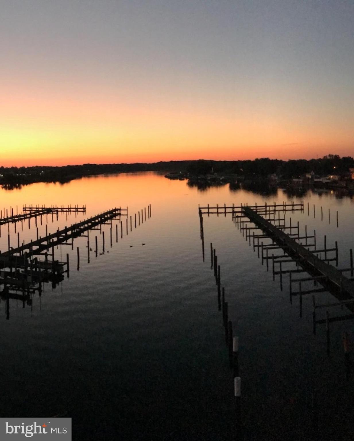 SHELTERED HARBOR - Residential