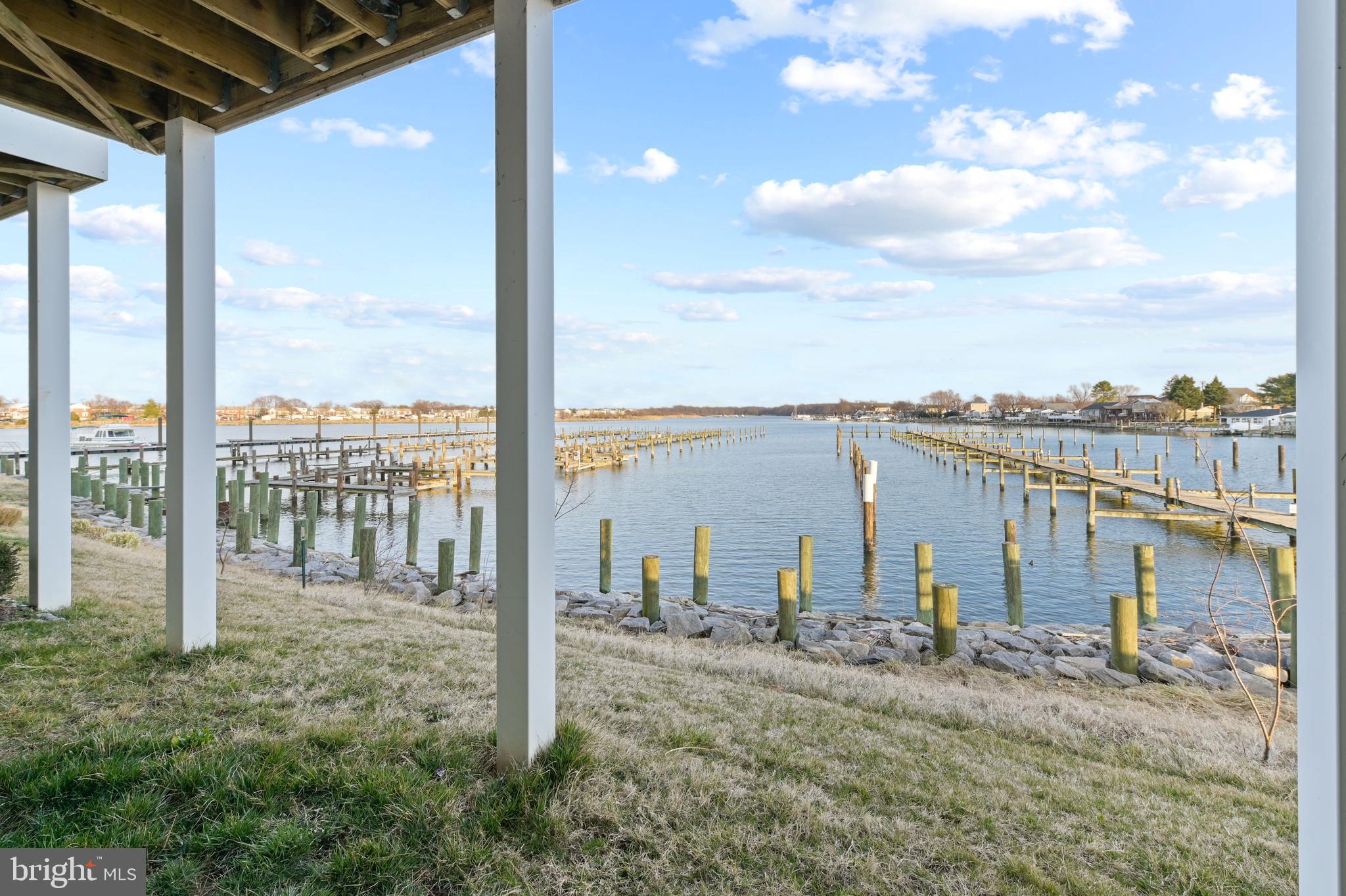 SHELTERED HARBOR - Residential