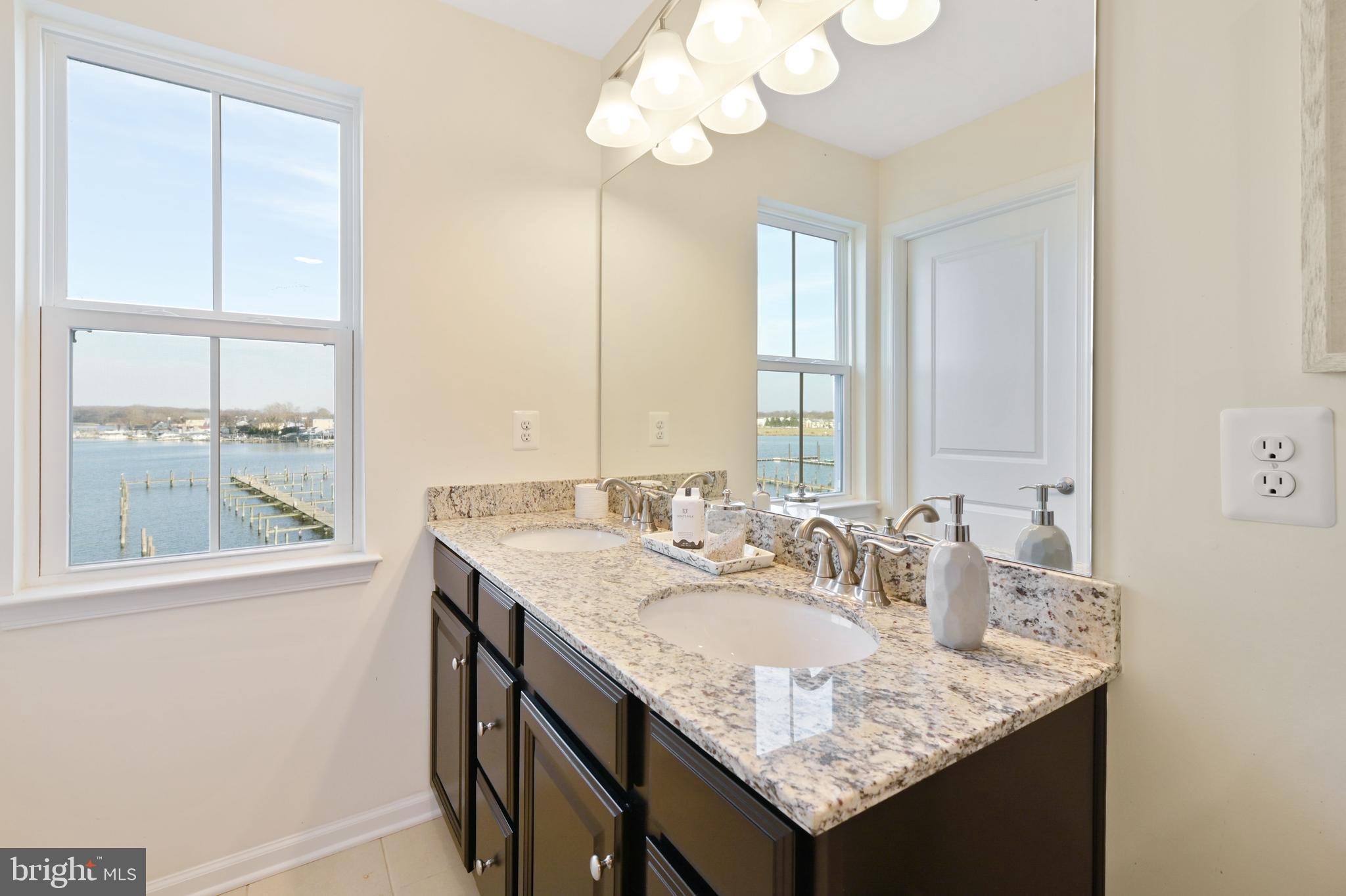 SHELTERED HARBOR - Residential