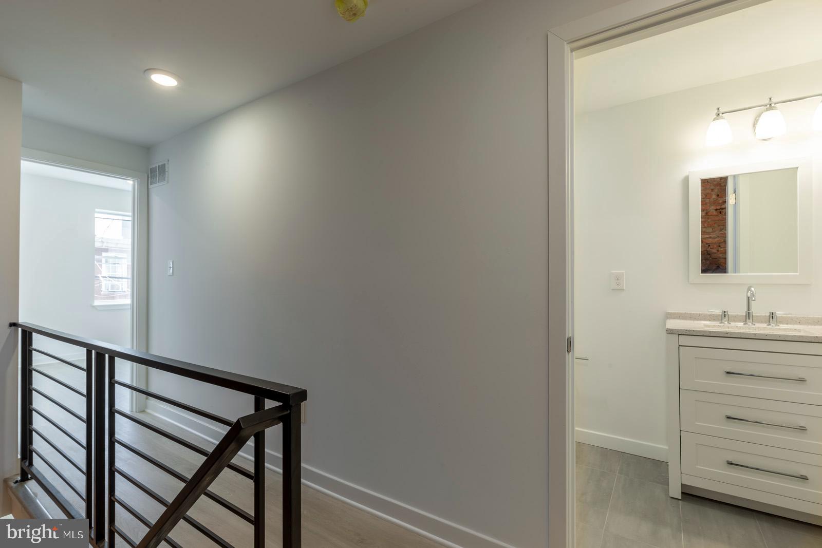 WEST KENSINGTON - Residential Lease