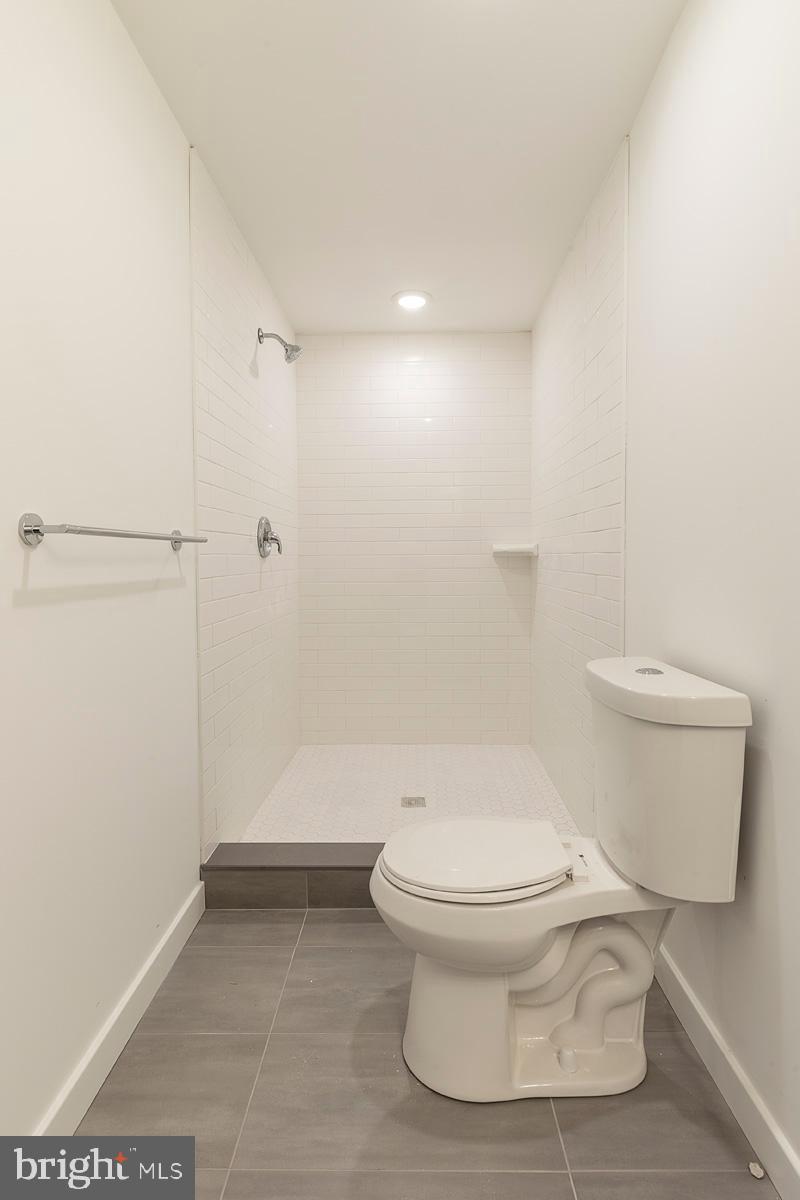 WEST KENSINGTON - Residential Lease