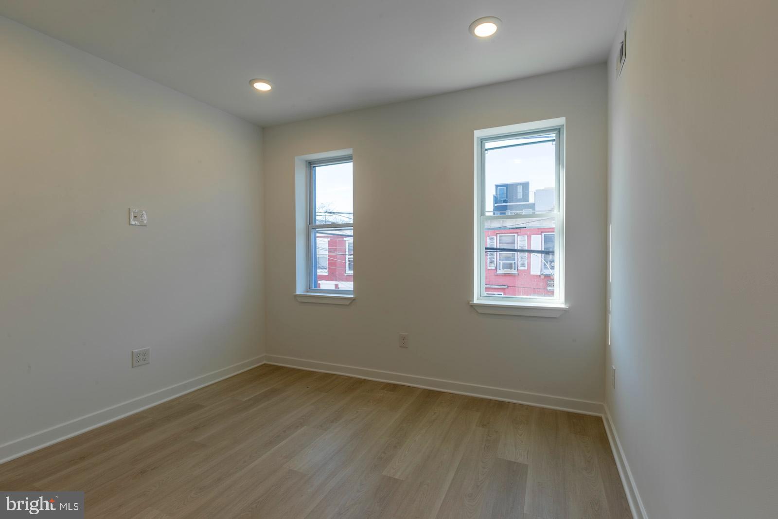 WEST KENSINGTON - Residential Lease