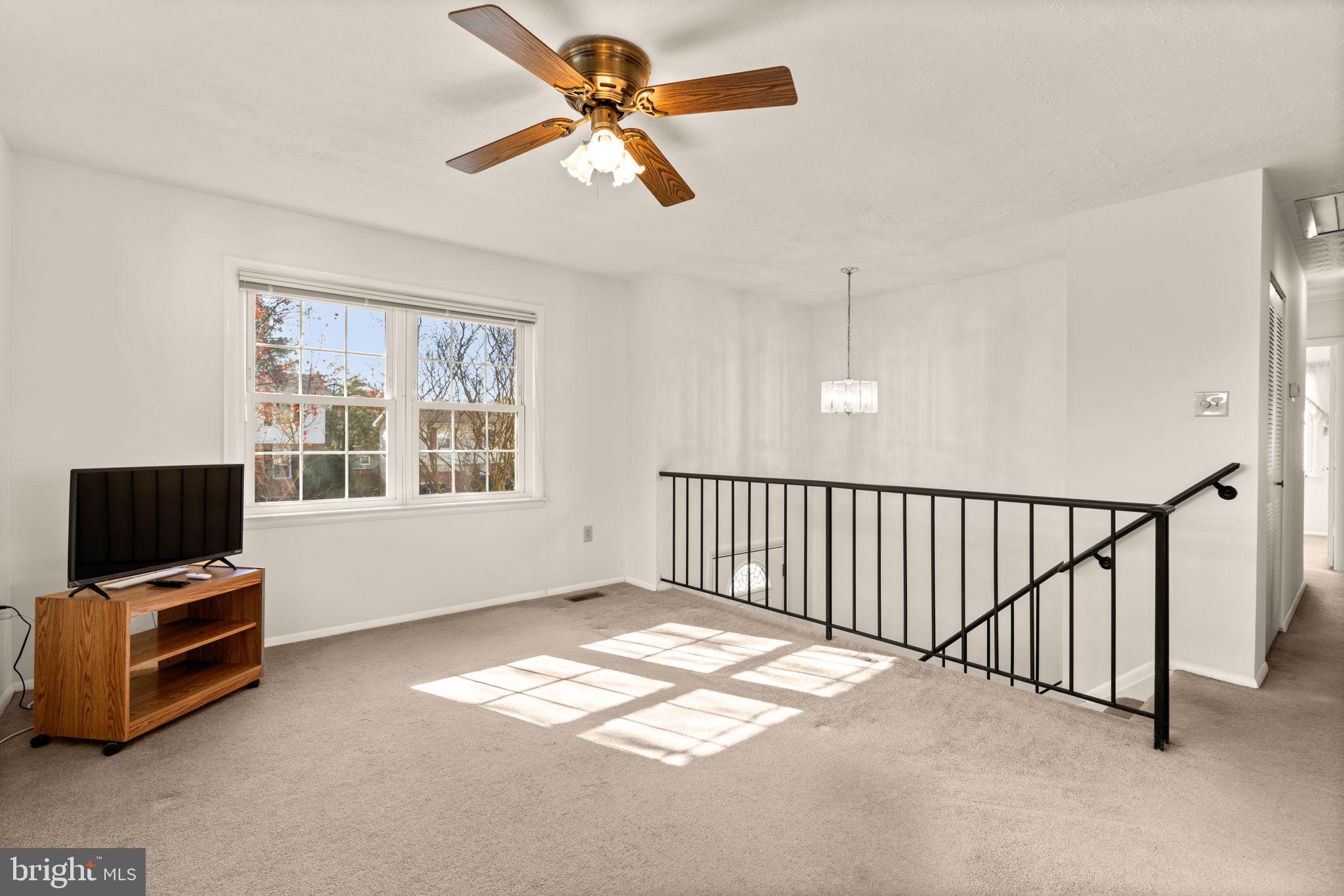 THE PROVINCES - Residential