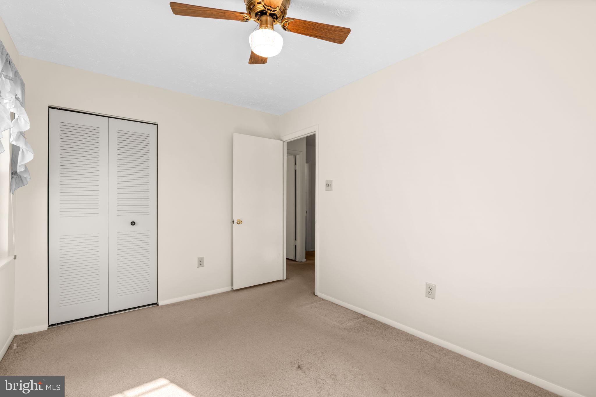 THE PROVINCES - Residential