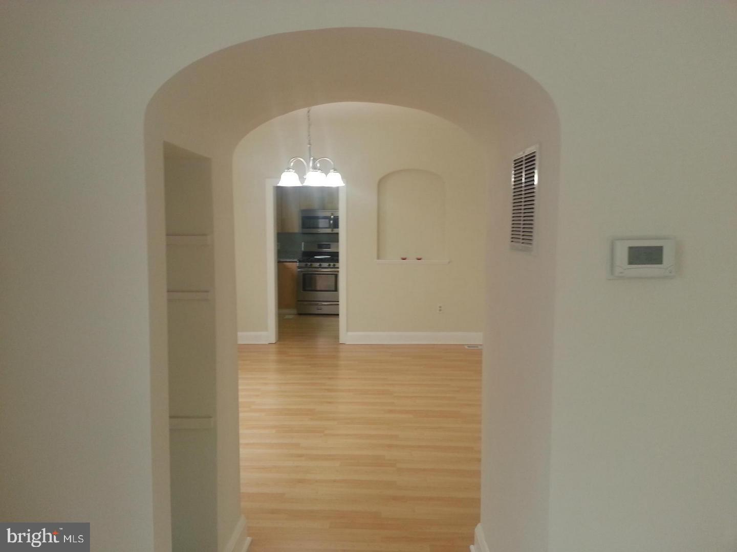 LAURAVILLE HISTORIC DISTRICT - Residential