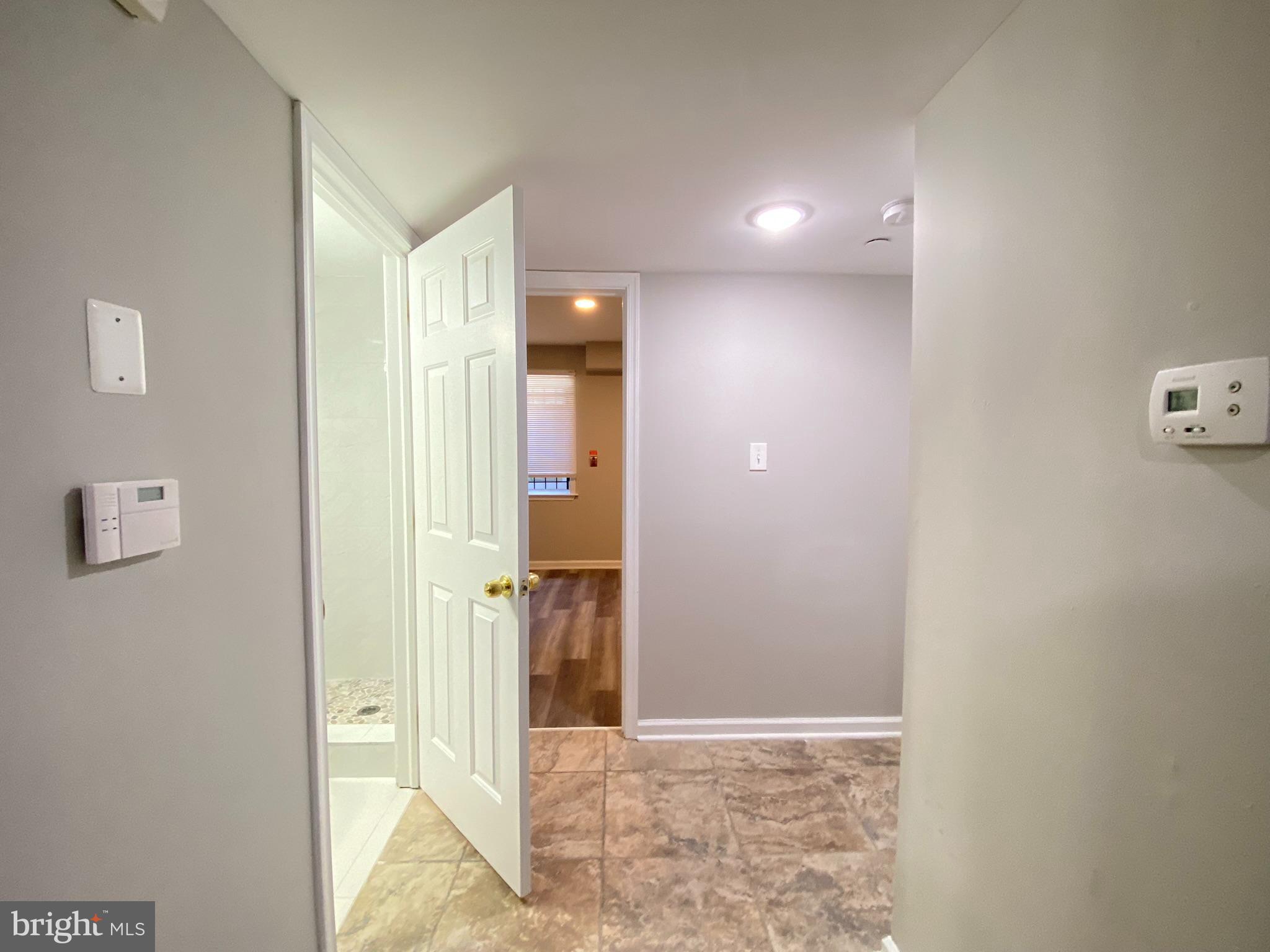 TEMPLE UNIVERSITY - Residential Lease