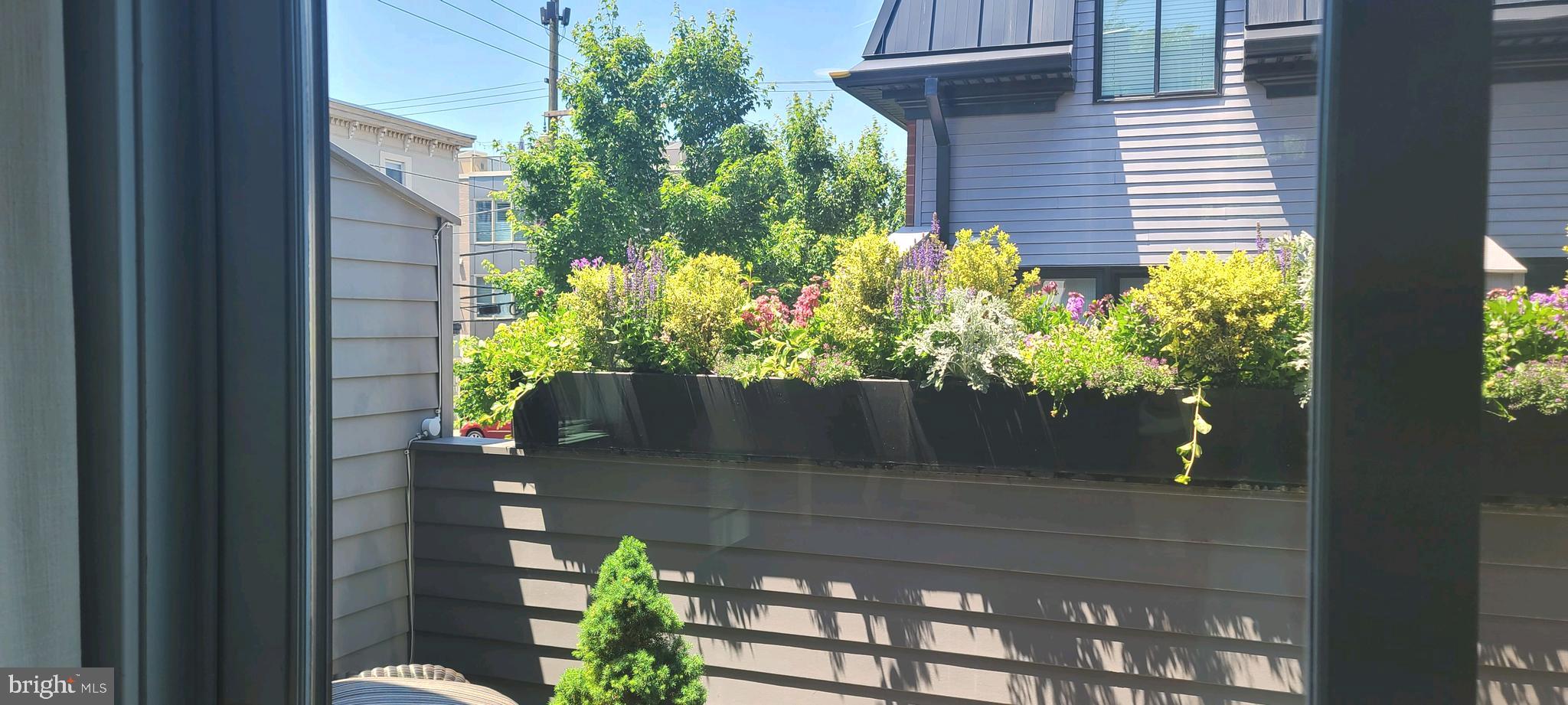 GRADUATE HOSPITAL - Residential